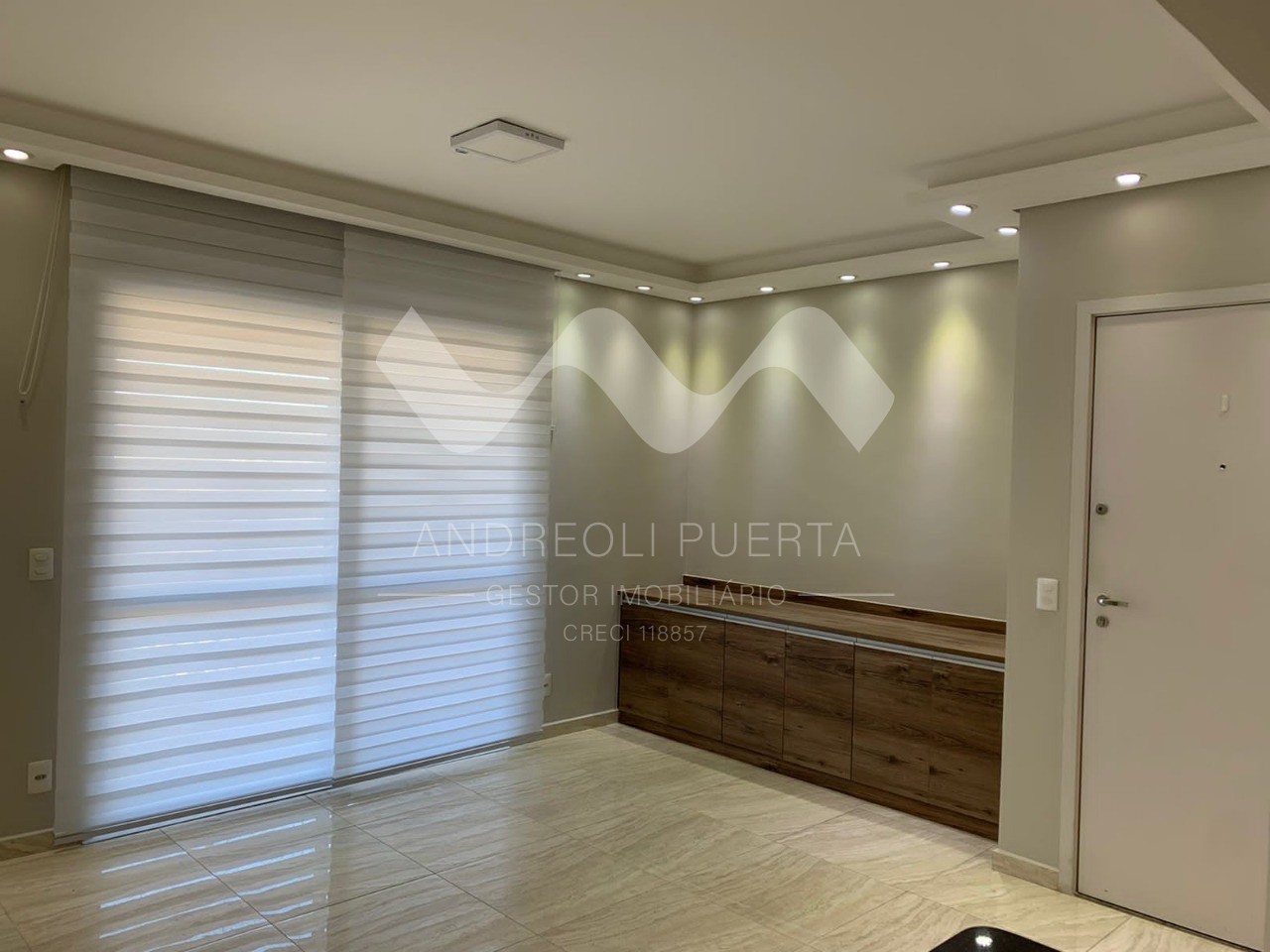 Apartamento à venda com 3 quartos, 89m² - Foto 2