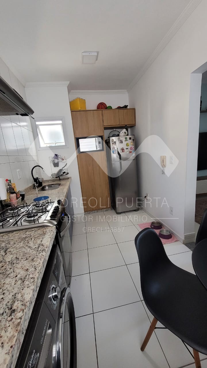 Apartamento à venda com 2 quartos, 49m² - Foto 17