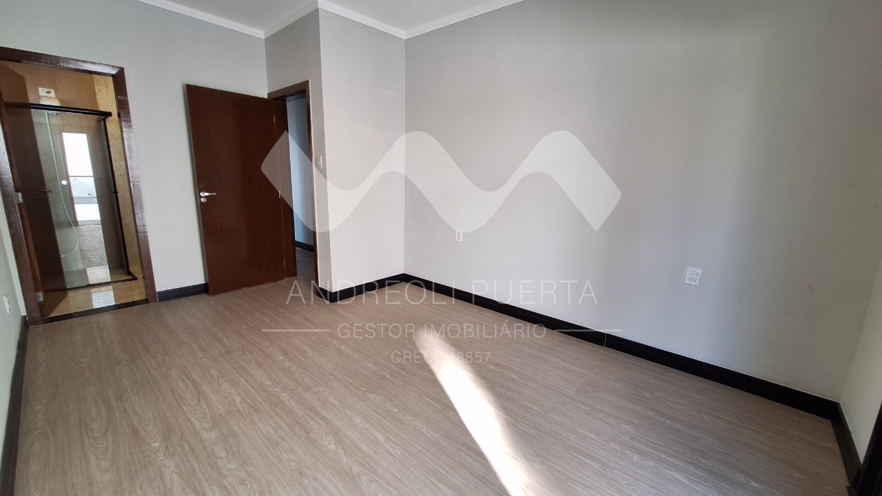 Casa de Condomínio à venda e aluguel com 3 quartos, 250m² - Foto 36