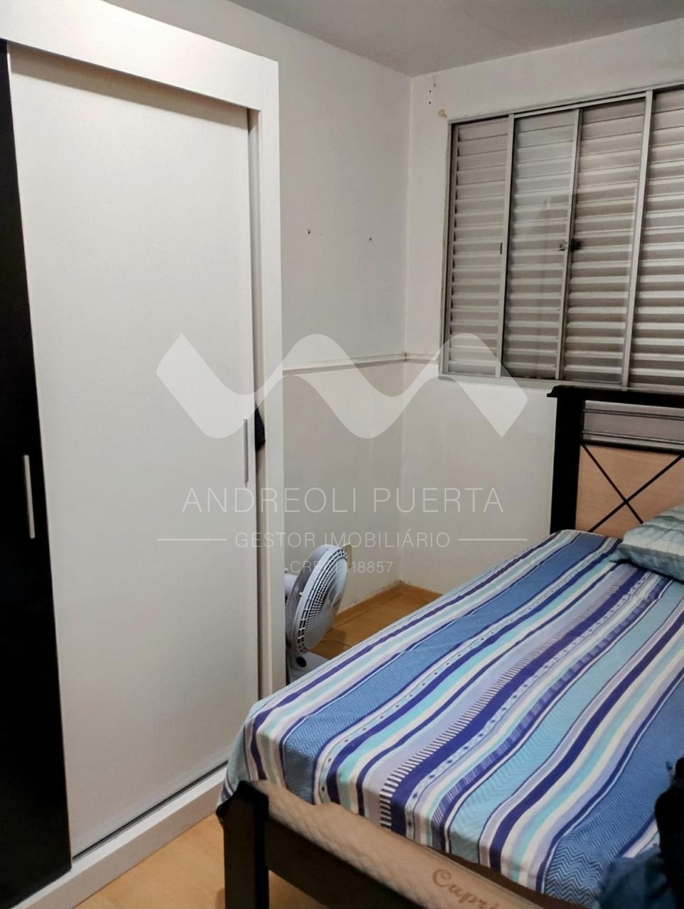 Apartamento à venda com 2 quartos, 56m² - Foto 3