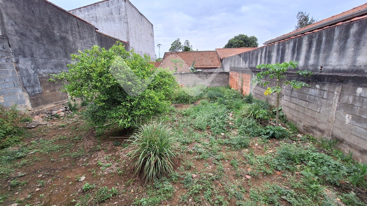 Casa à venda com 2 quartos, 300m² - Foto 11