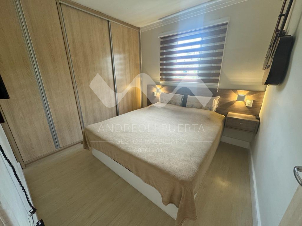 Apartamento à venda com 2 quartos, 70m² - Foto 12