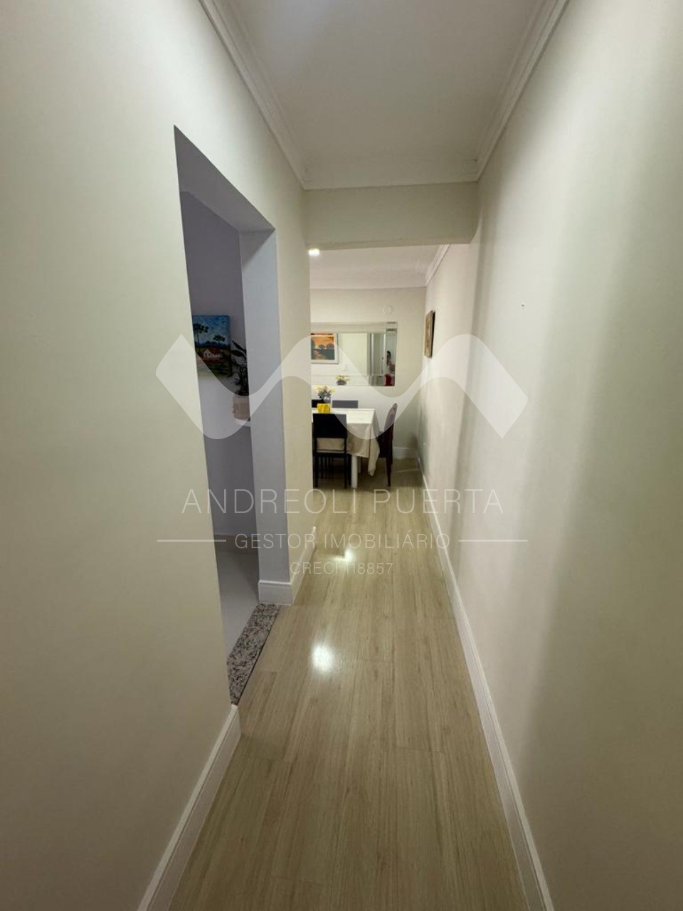 Apartamento à venda com 2 quartos, 70m² - Foto 6