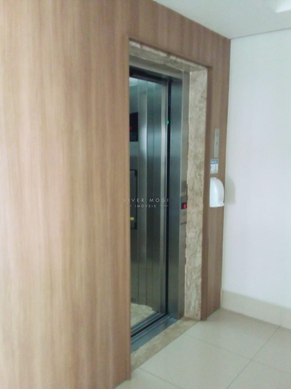 Apartamento à venda e aluguel com 3 quartos, 80m² - Foto 11