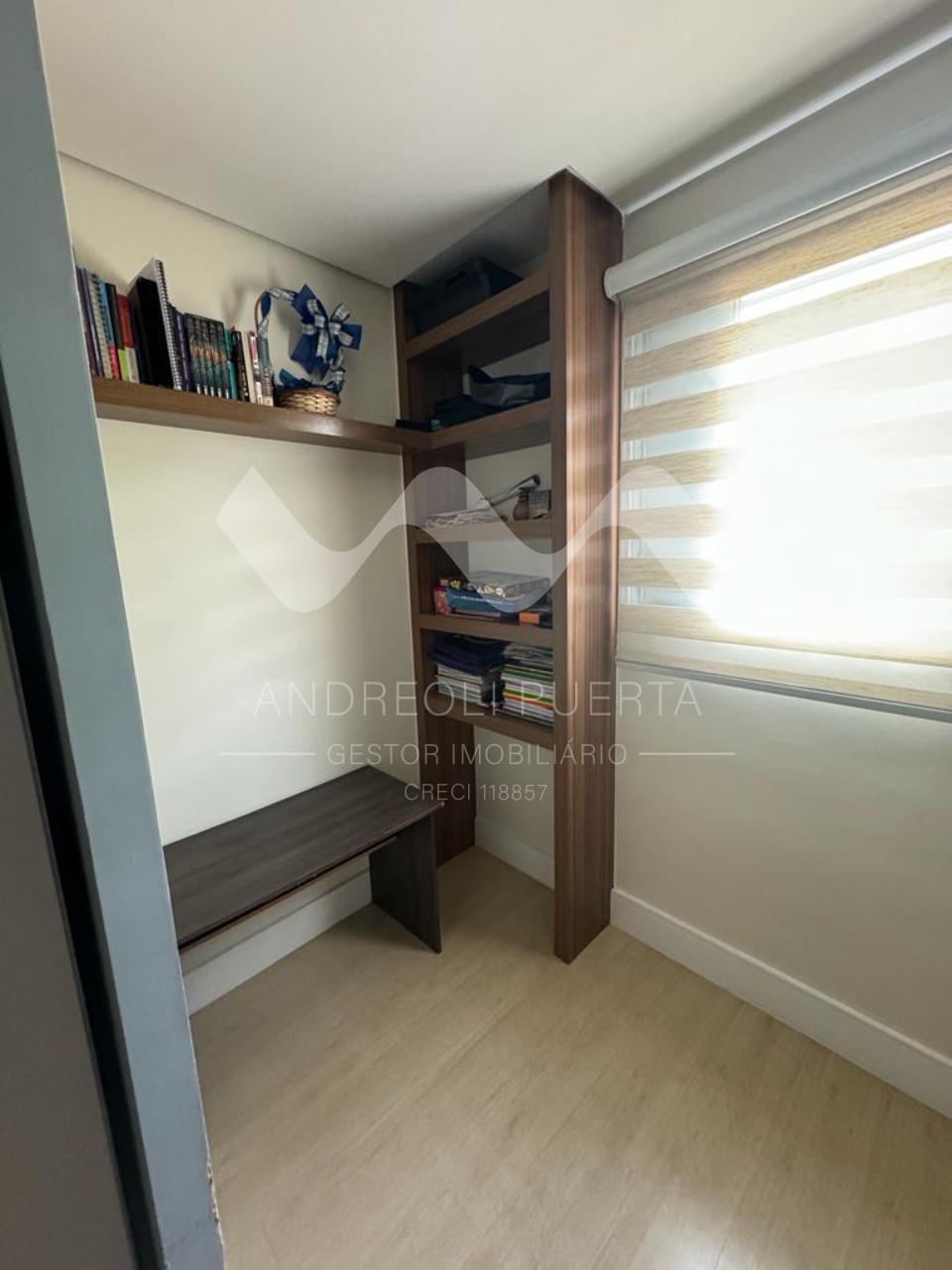 Apartamento à venda com 2 quartos, 70m² - Foto 10