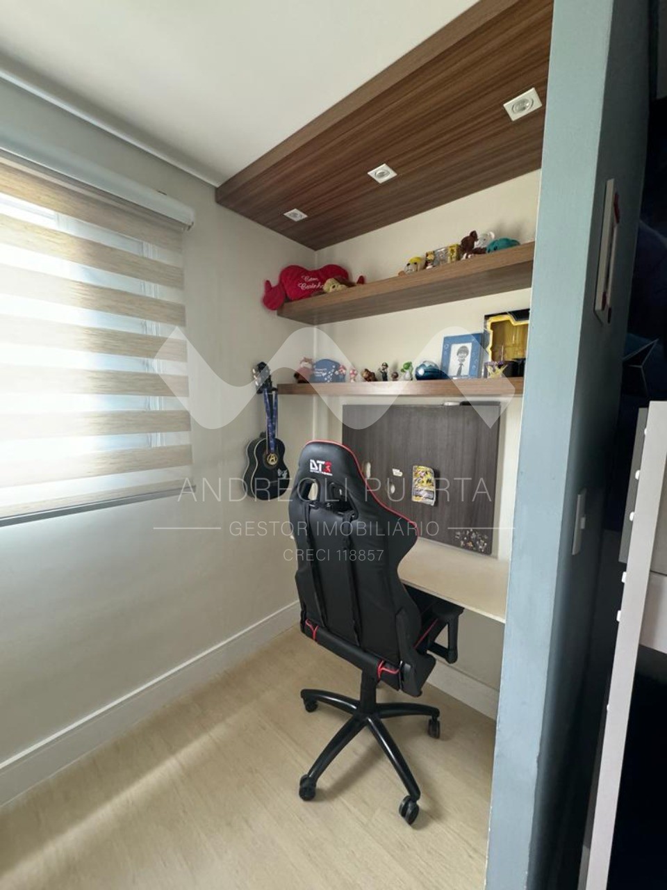 Apartamento à venda com 2 quartos, 70m² - Foto 9