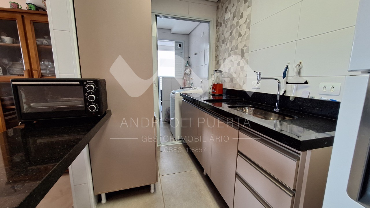 Apartamento à venda com 2 quartos, 68m² - Foto 13