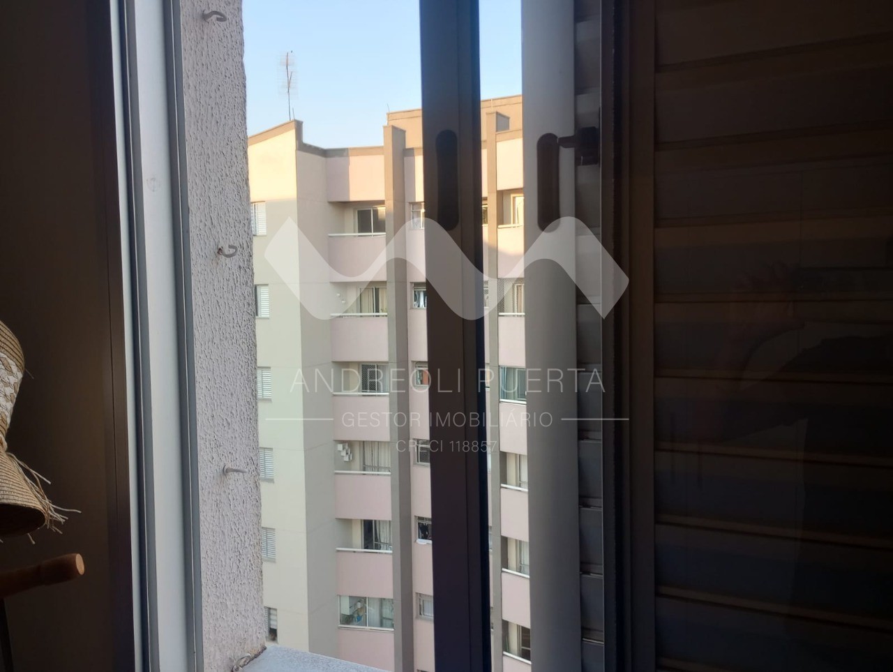 Apartamento à venda com 2 quartos, 58m² - Foto 4