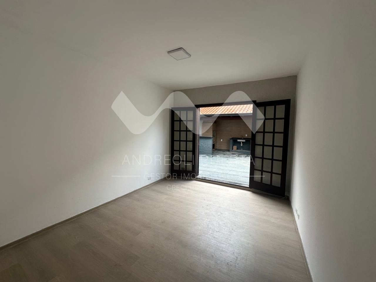 Casa à venda com 3 quartos, 175m² - Foto 14