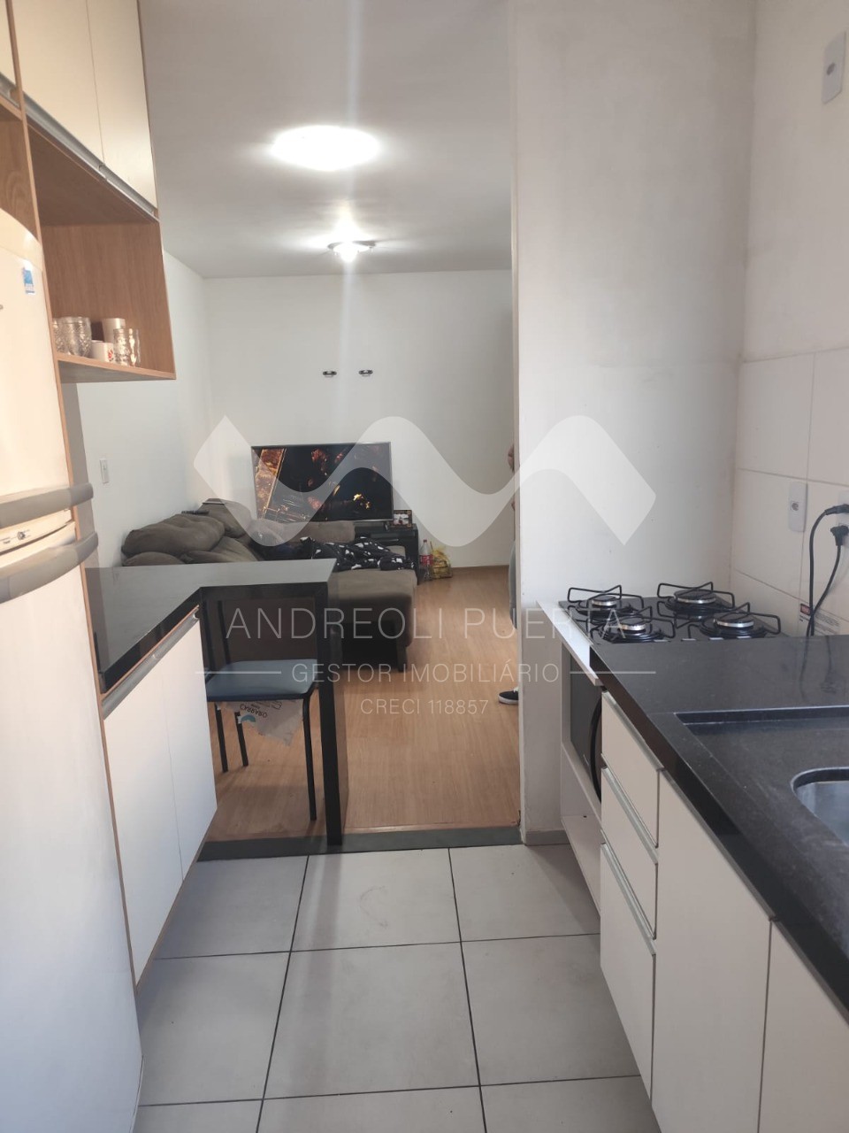 Apartamento à venda com 2 quartos, 45m² - Foto 18