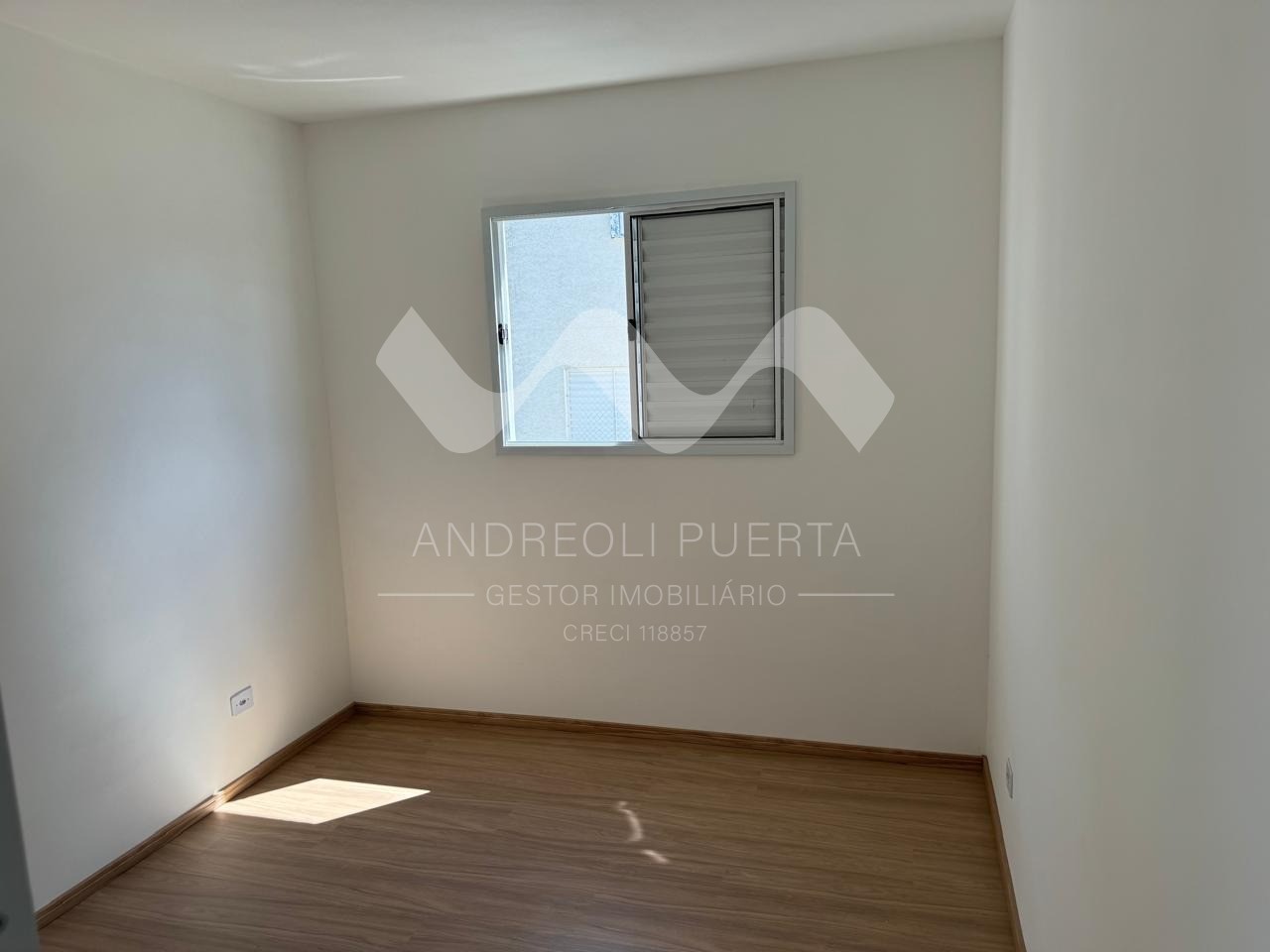 Apartamento à venda com 2 quartos, 40m² - Foto 11