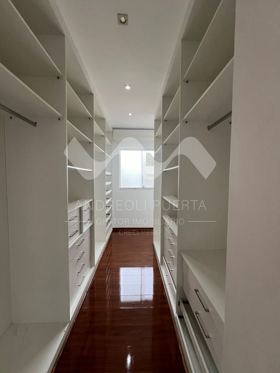 Casa de Condomínio à venda com 3 quartos, 300m² - Foto 11