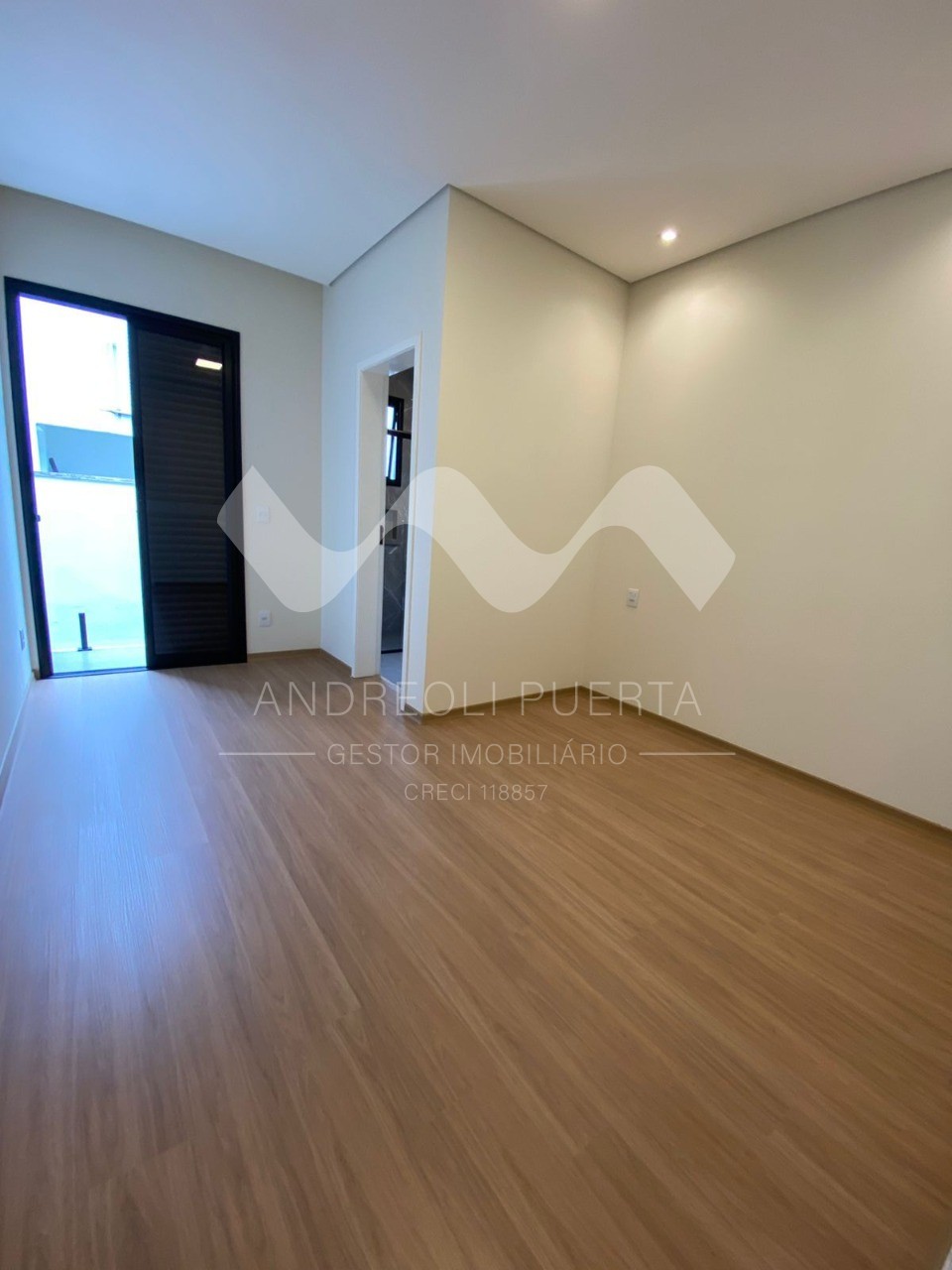 Sobrado à venda com 2 quartos, 81m² - Foto 3