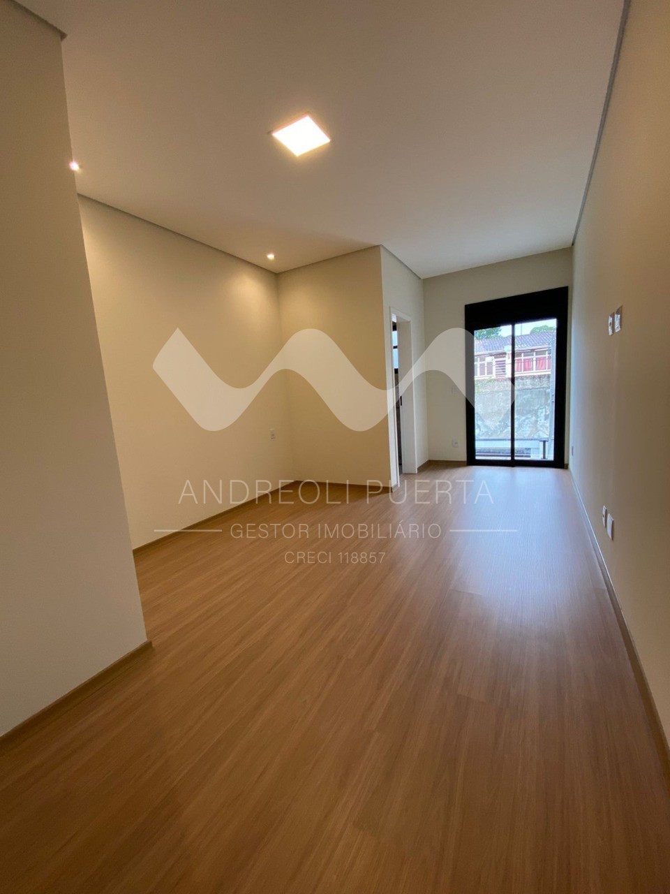 Sobrado à venda com 2 quartos, 81m² - Foto 4