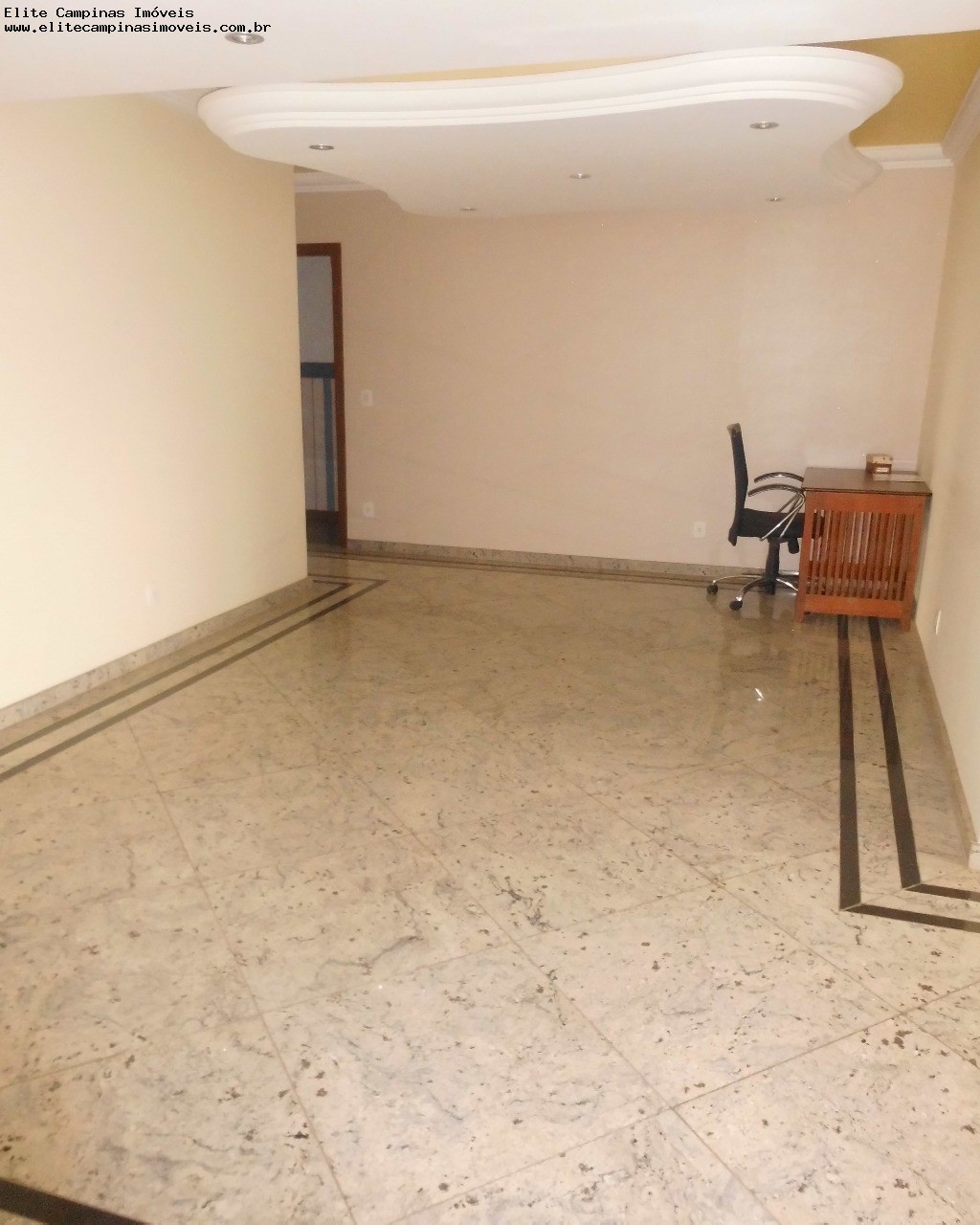 Apartamento à venda com 3 quartos, 146m² - Foto 4