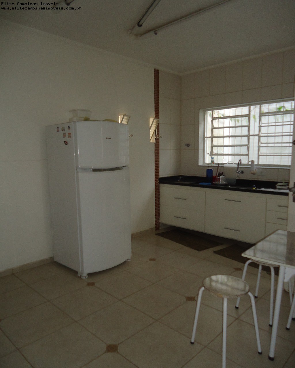 Casa à venda com 3 quartos, 300m² - Foto 6