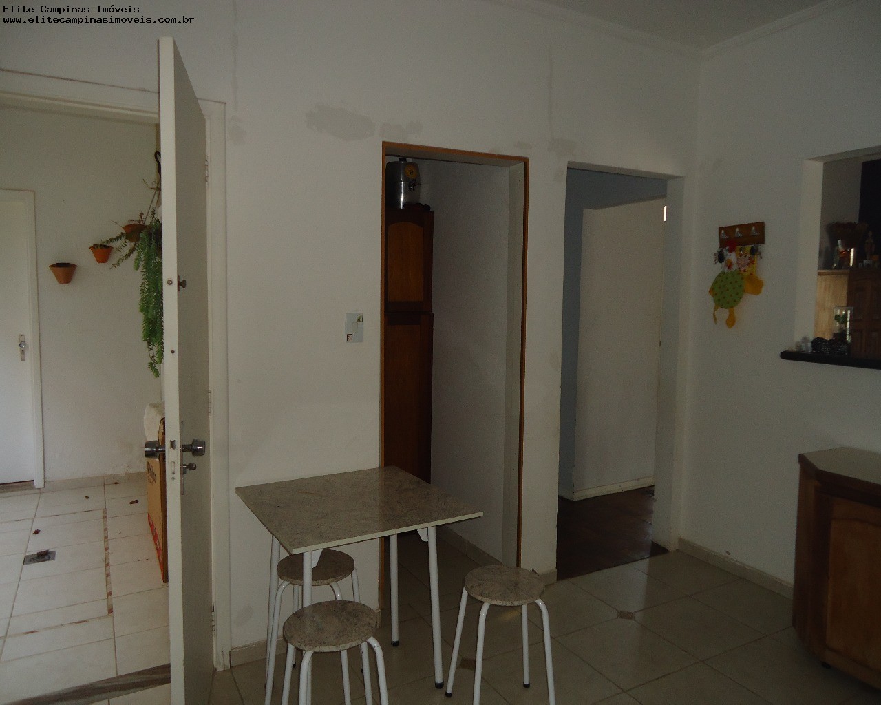 Casa à venda com 3 quartos, 300m² - Foto 8