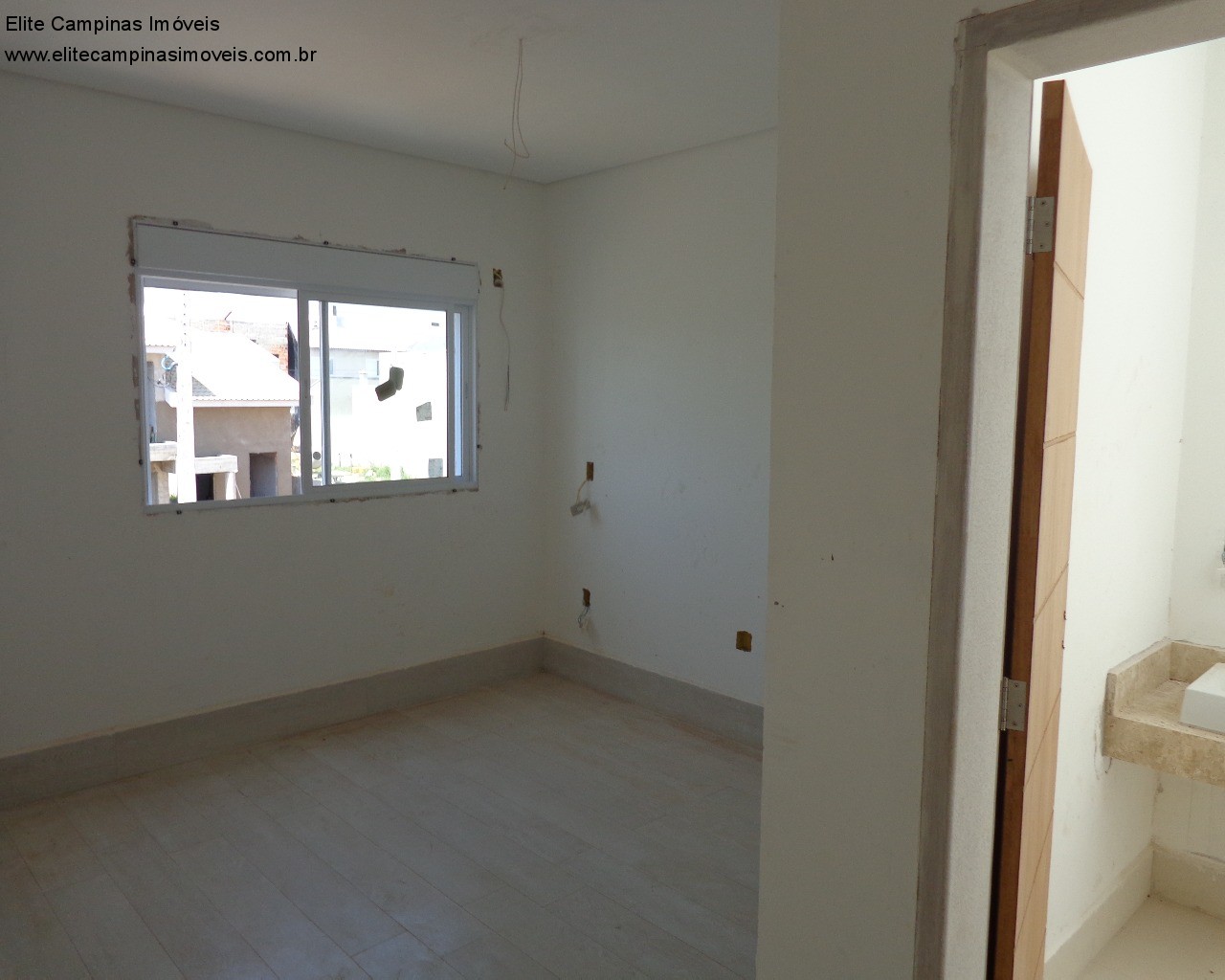 Casa de Condomínio à venda com 3 quartos, 250m² - Foto 10