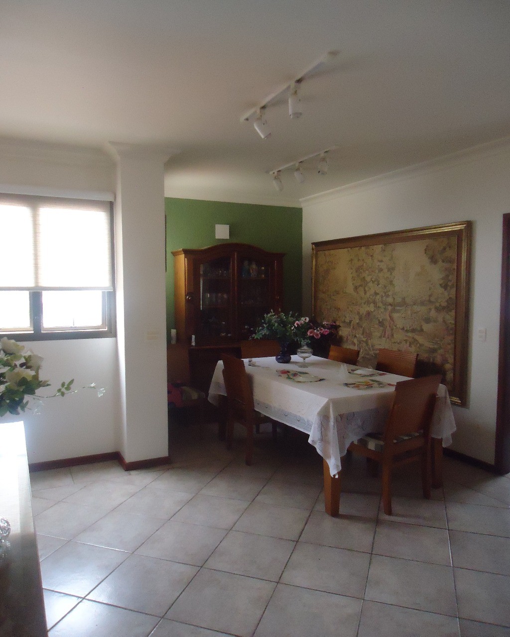 Apartamento à venda com 3 quartos, 130m² - Foto 3