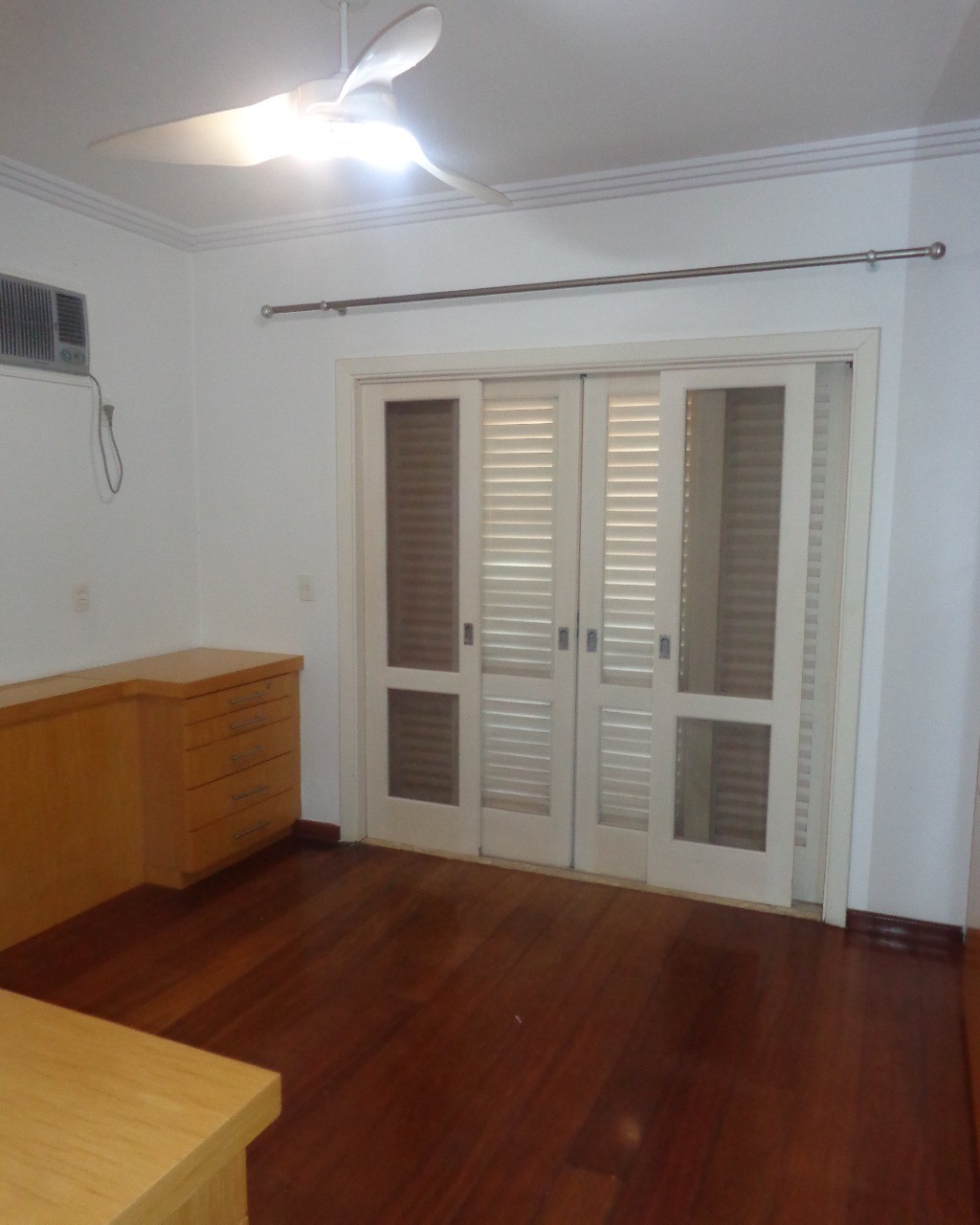 Casa de Condomínio à venda com 4 quartos, 500m² - Foto 27