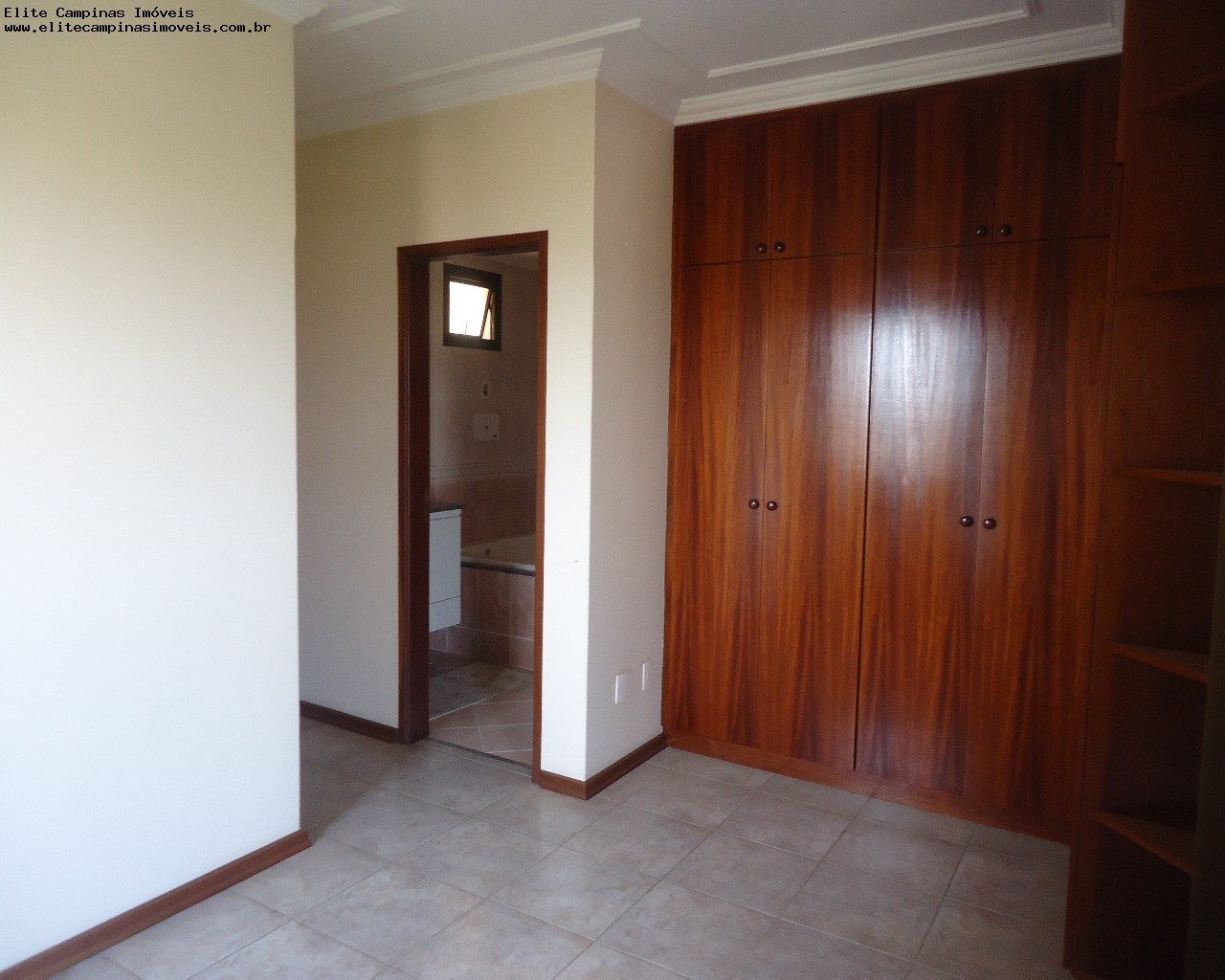 Apartamento à venda com 3 quartos, 130m² - Foto 4