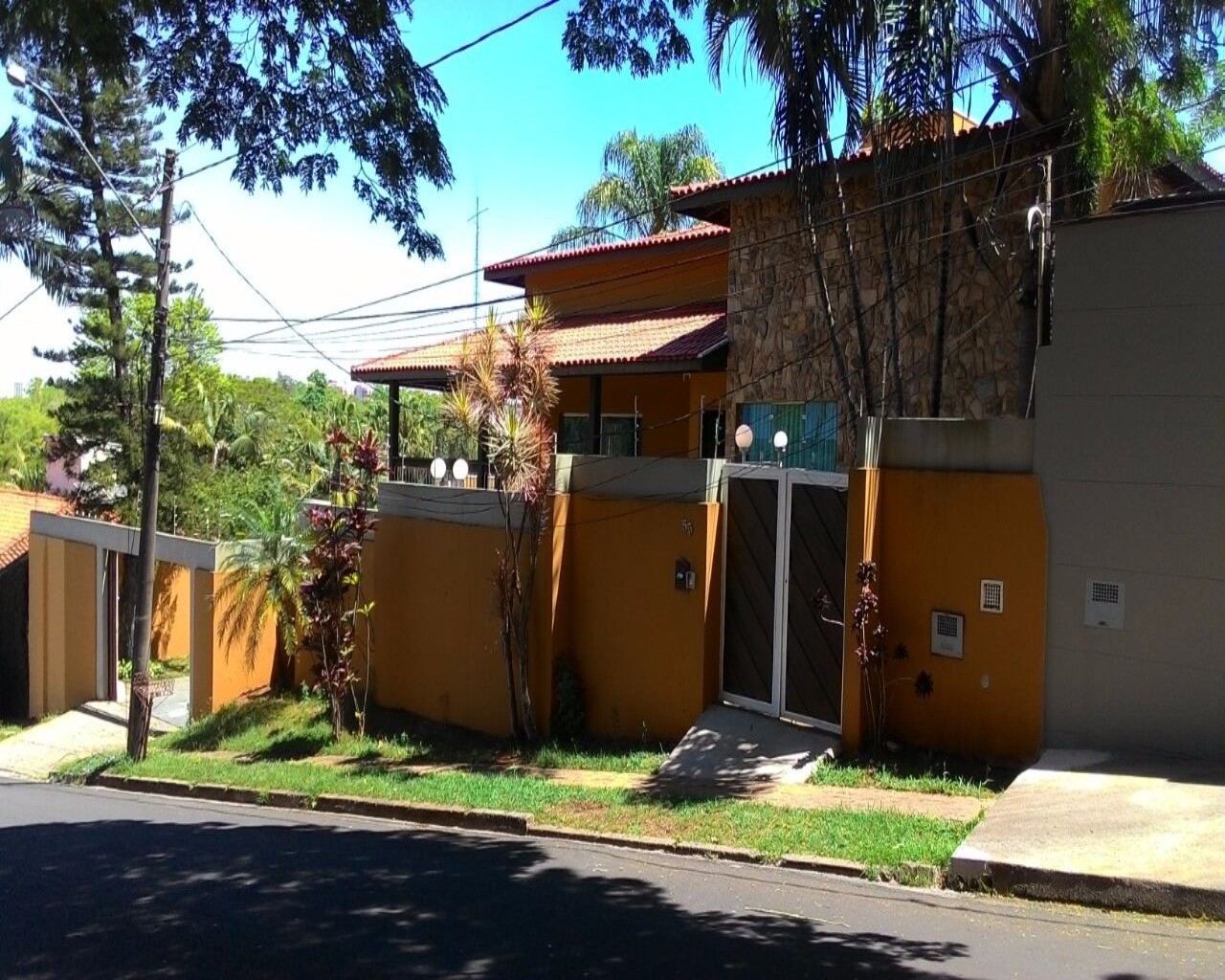 Casa à venda e aluguel com 4 quartos, 1100m² - Foto 14