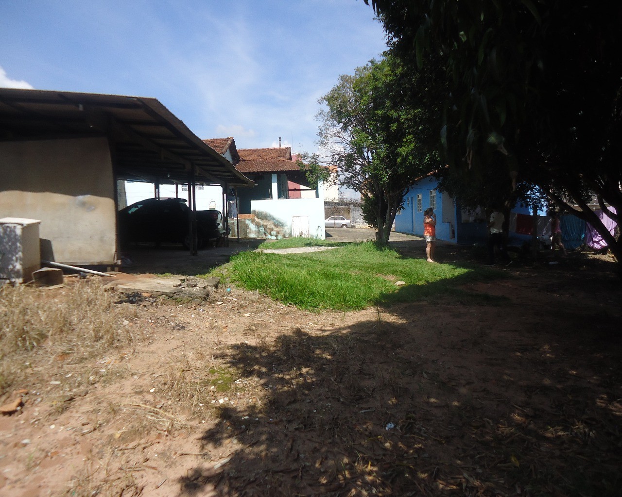 Terreno à venda com 3 quartos, 1000m² - Foto 9