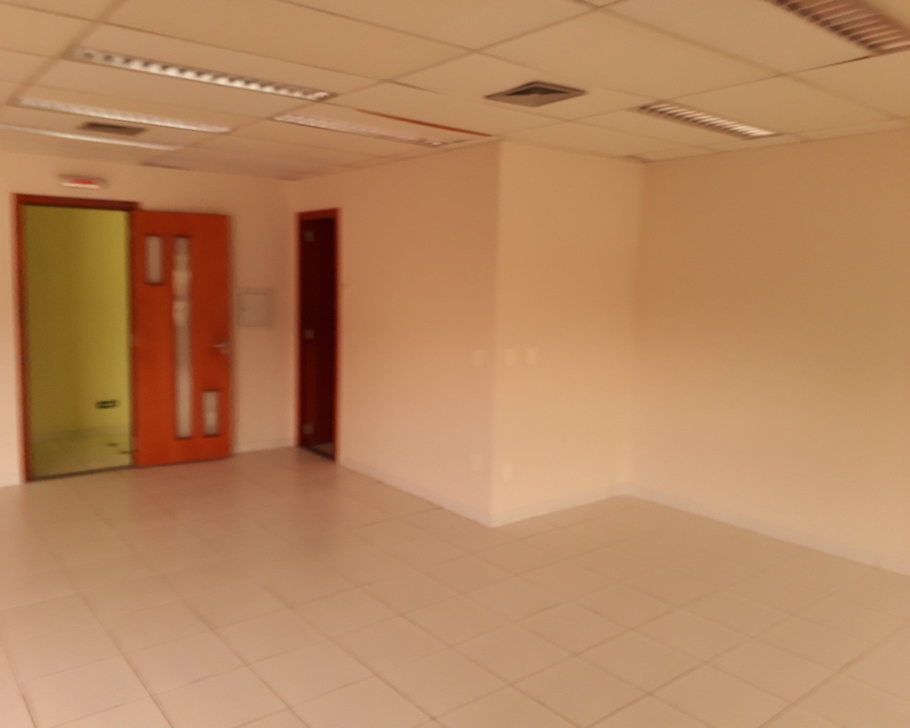 Conjunto Comercial-Sala à venda e aluguel, 70m² - Foto 6