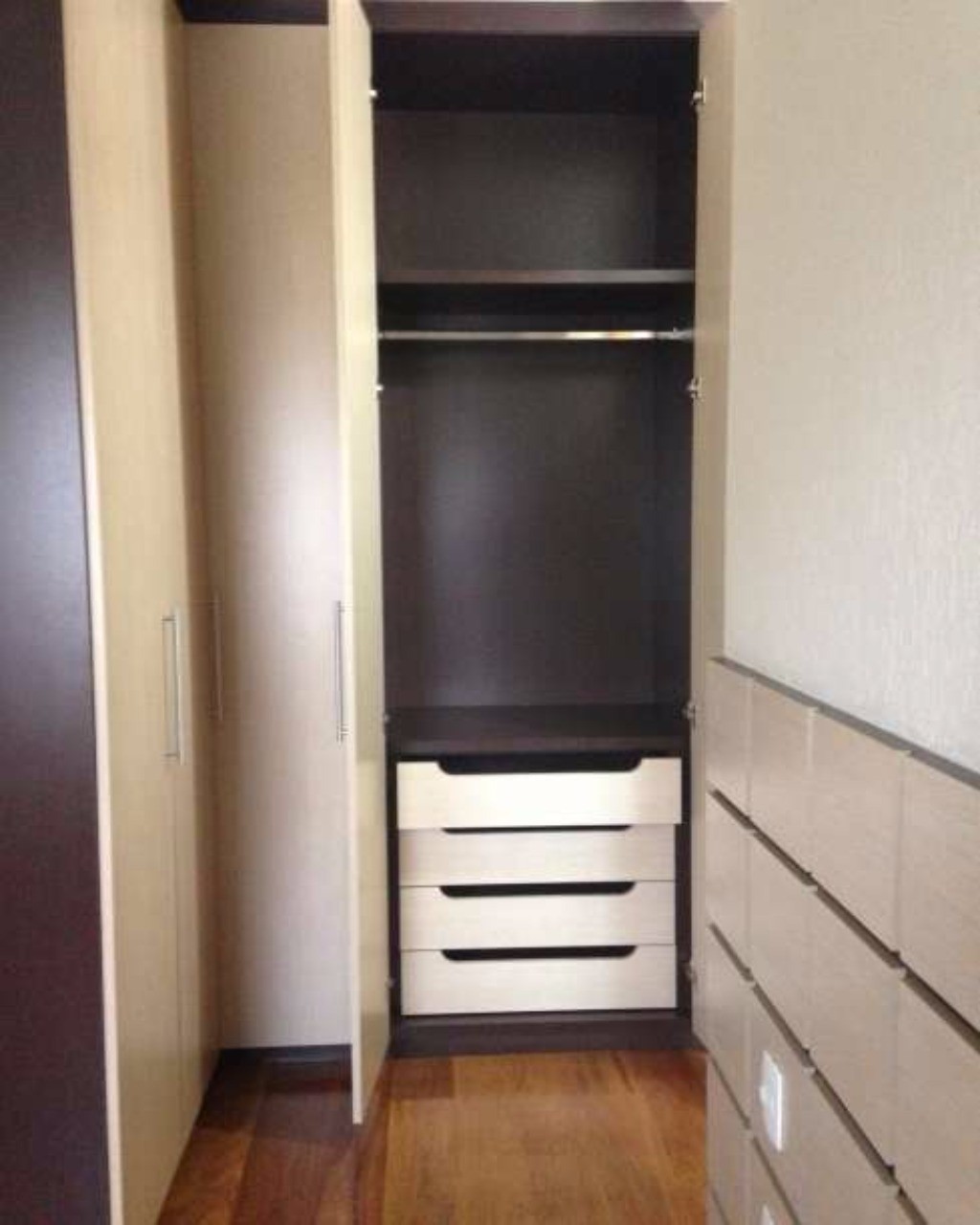 Apartamento à venda com 4 quartos, 180m² - Foto 6