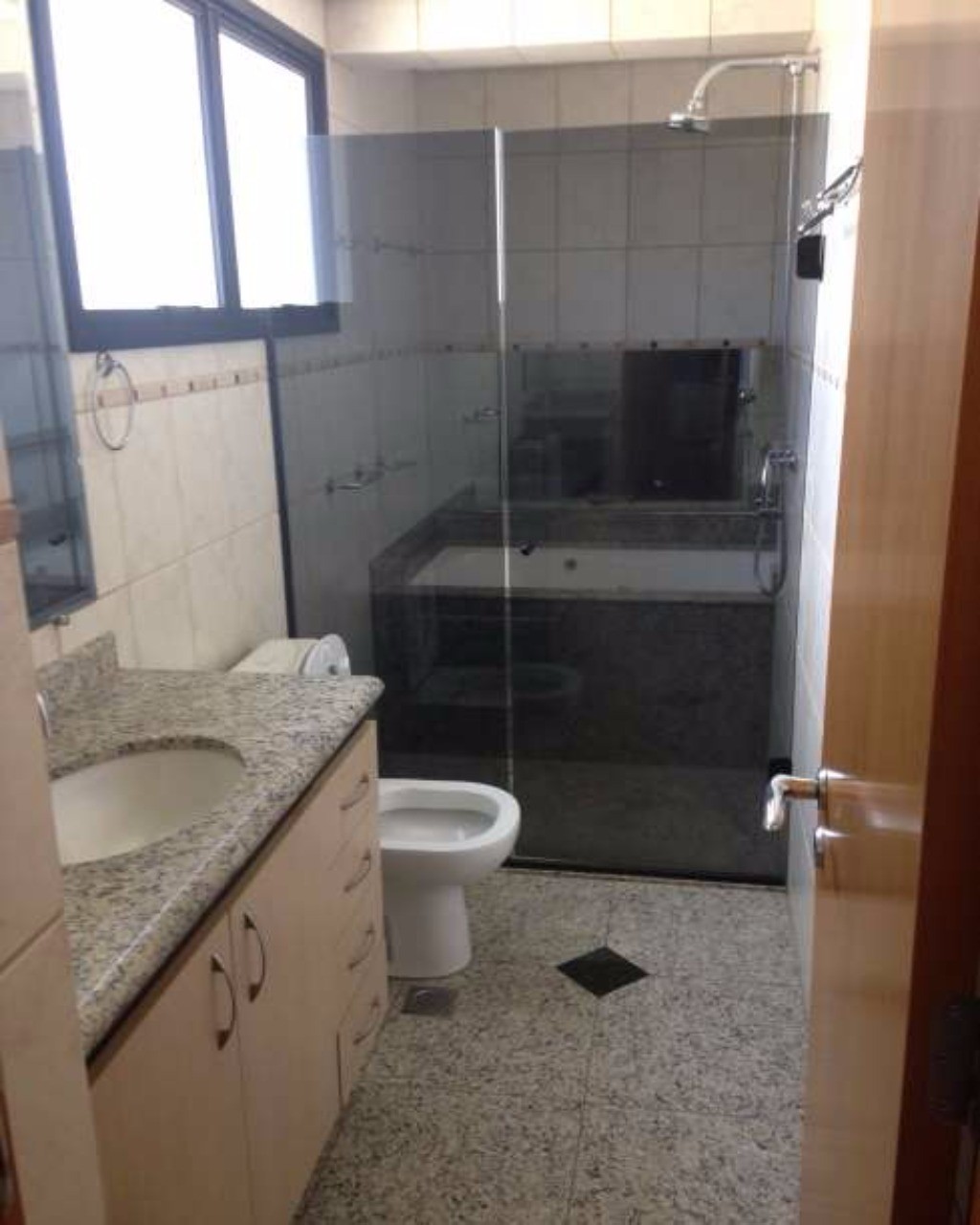 Apartamento à venda com 4 quartos, 180m² - Foto 11