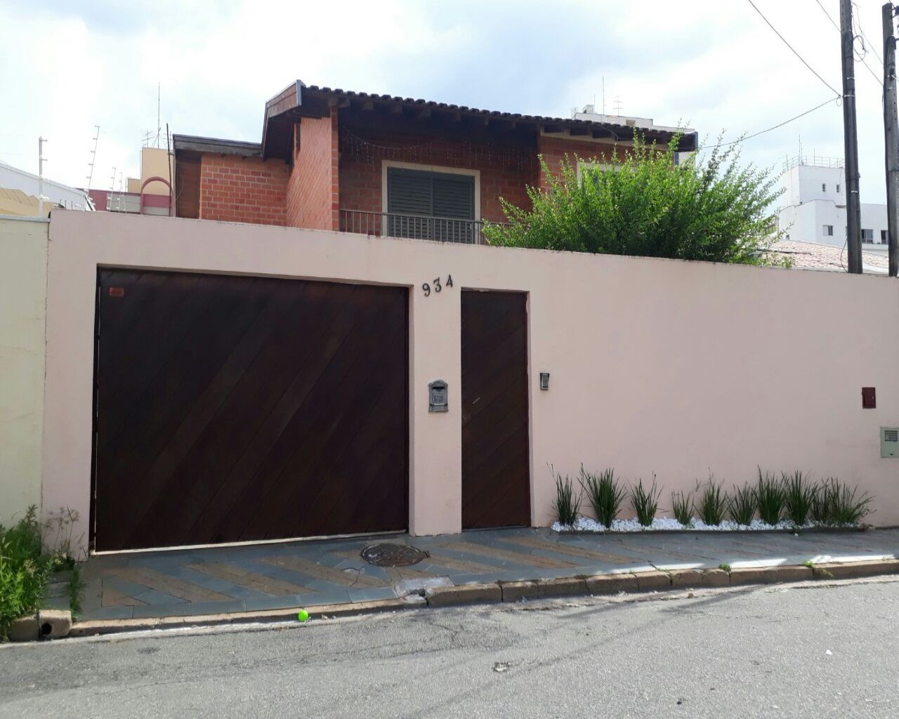 Casa de Condomínio à venda com 3 quartos, 300m² - Foto 1