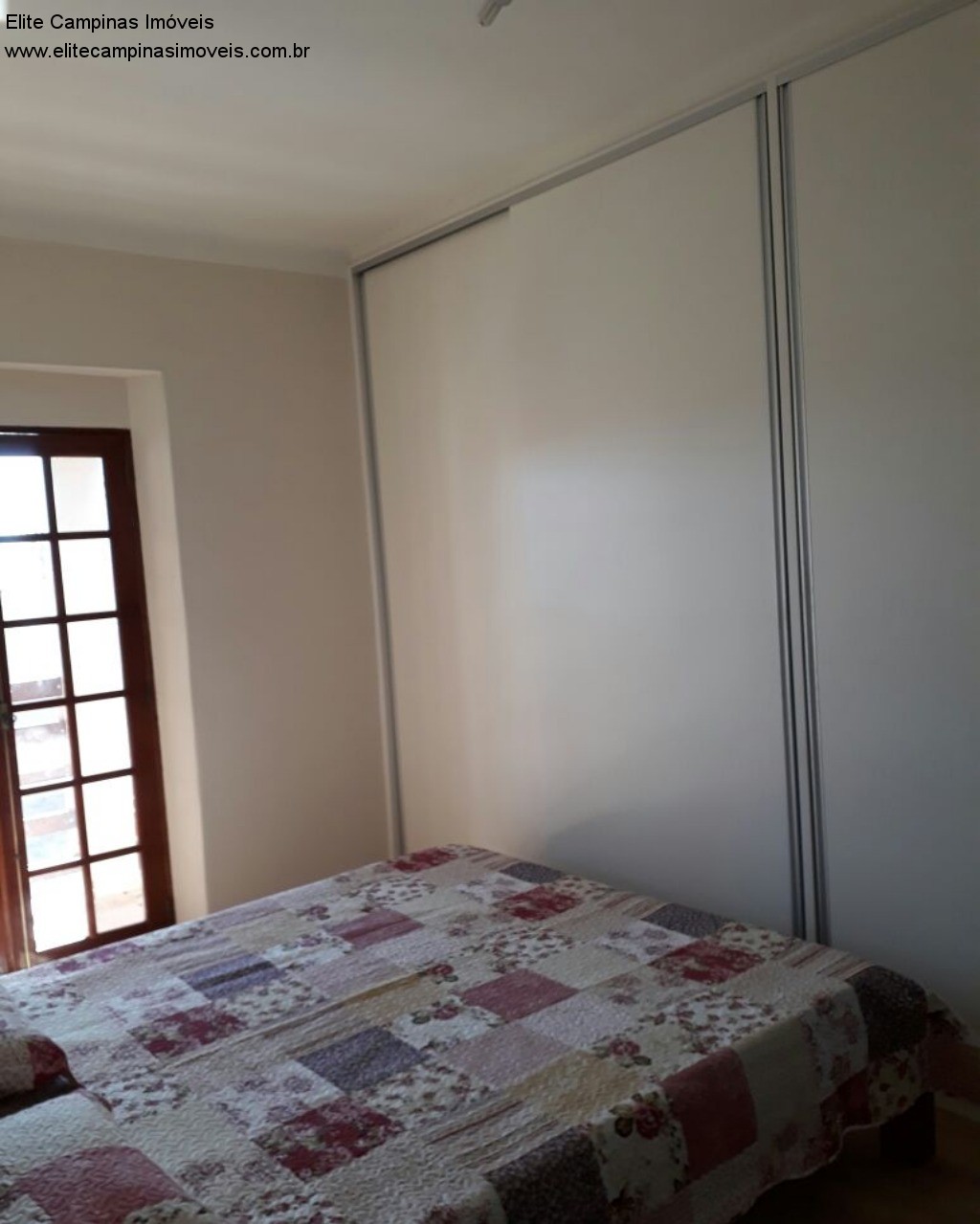 Casa à venda com 3 quartos, 300m² - Foto 14