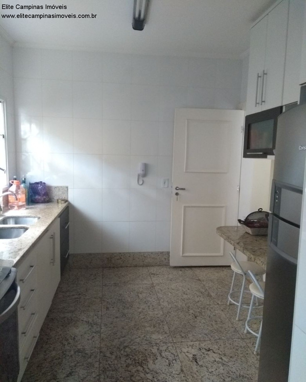 Casa de Condomínio à venda com 3 quartos, 200m² - Foto 17