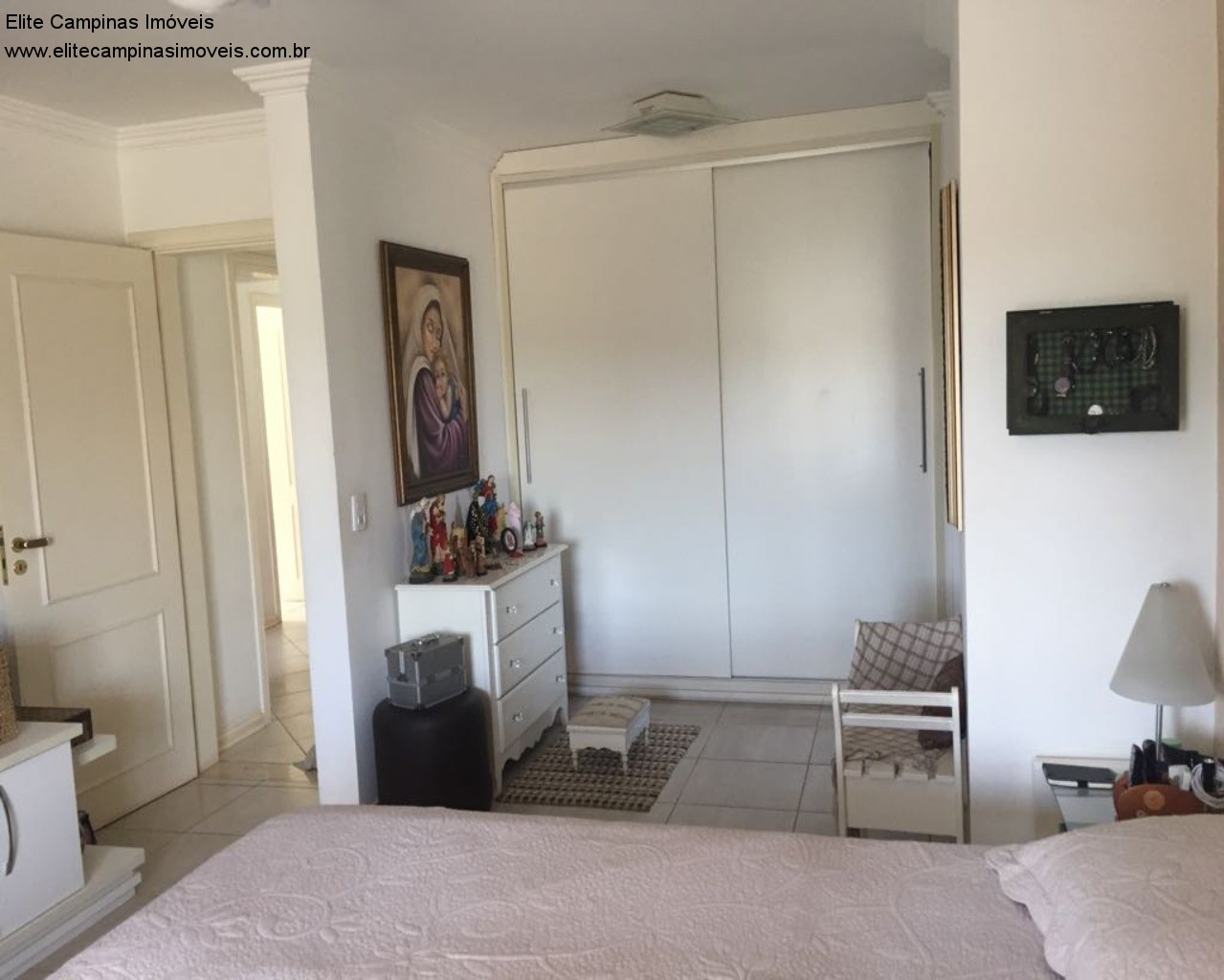 Casa de Condomínio à venda com 4 quartos, 350m² - Foto 26