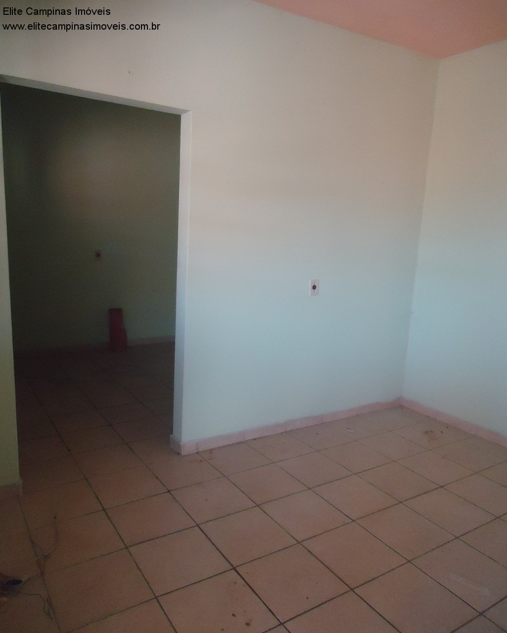 Casa à venda com 1 quarto, 250m² - Foto 5