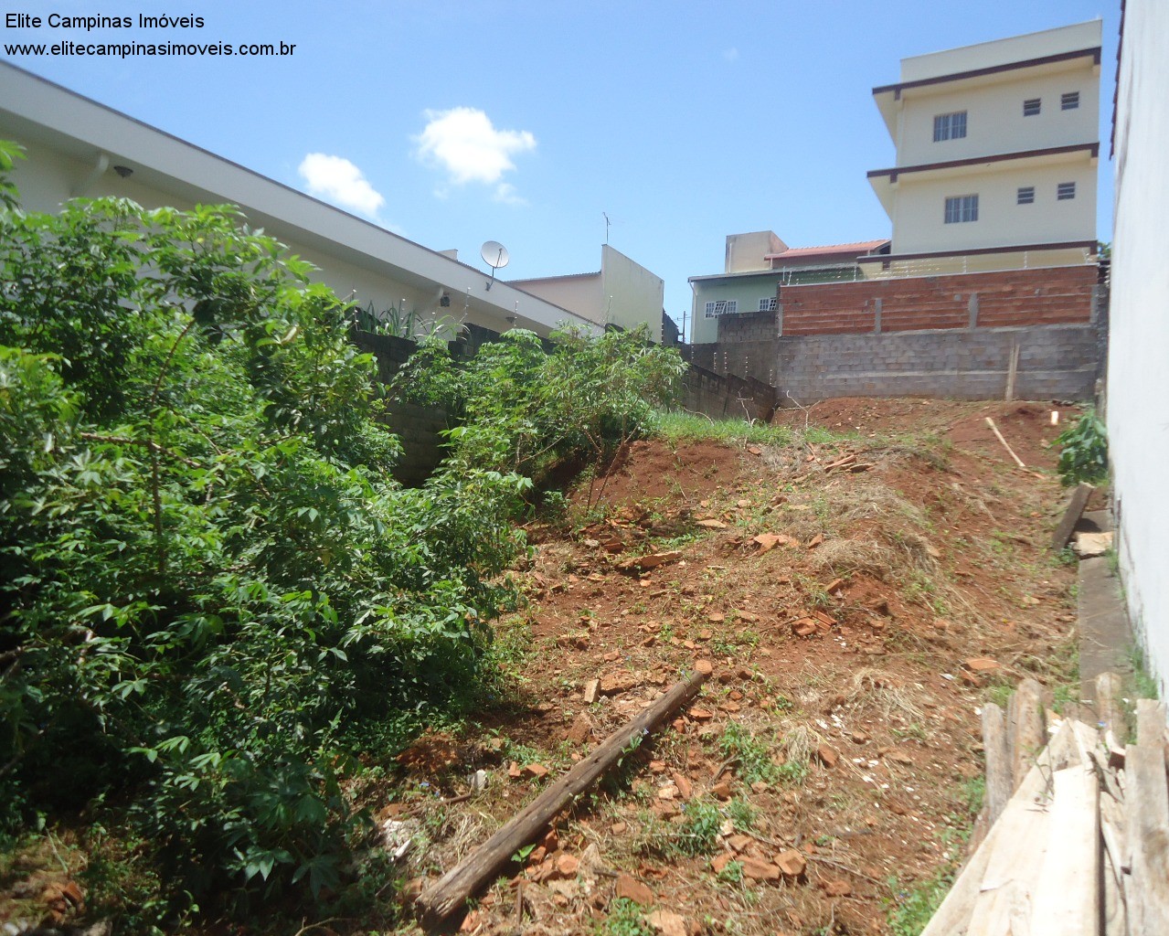 Terreno à venda, 300m² - Foto 1