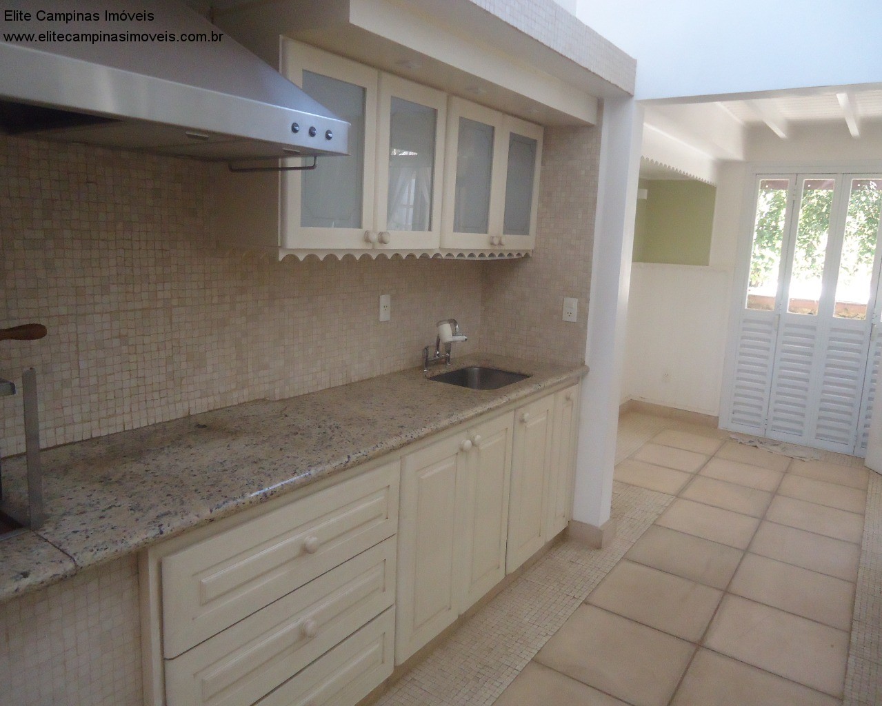 Casa de Condomínio à venda com 4 quartos, 350m² - Foto 29