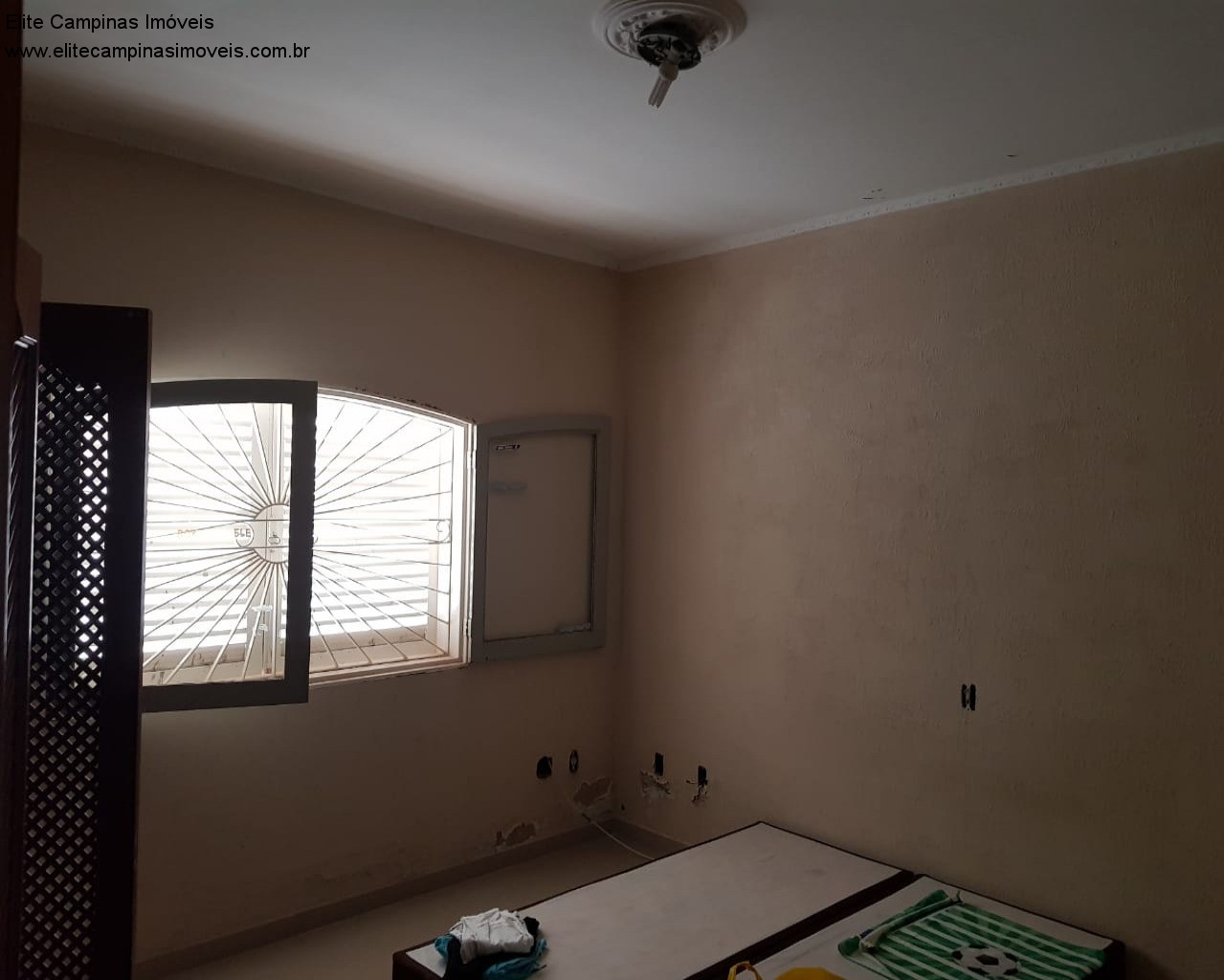 Casa à venda com 4 quartos, 1170m² - Foto 12