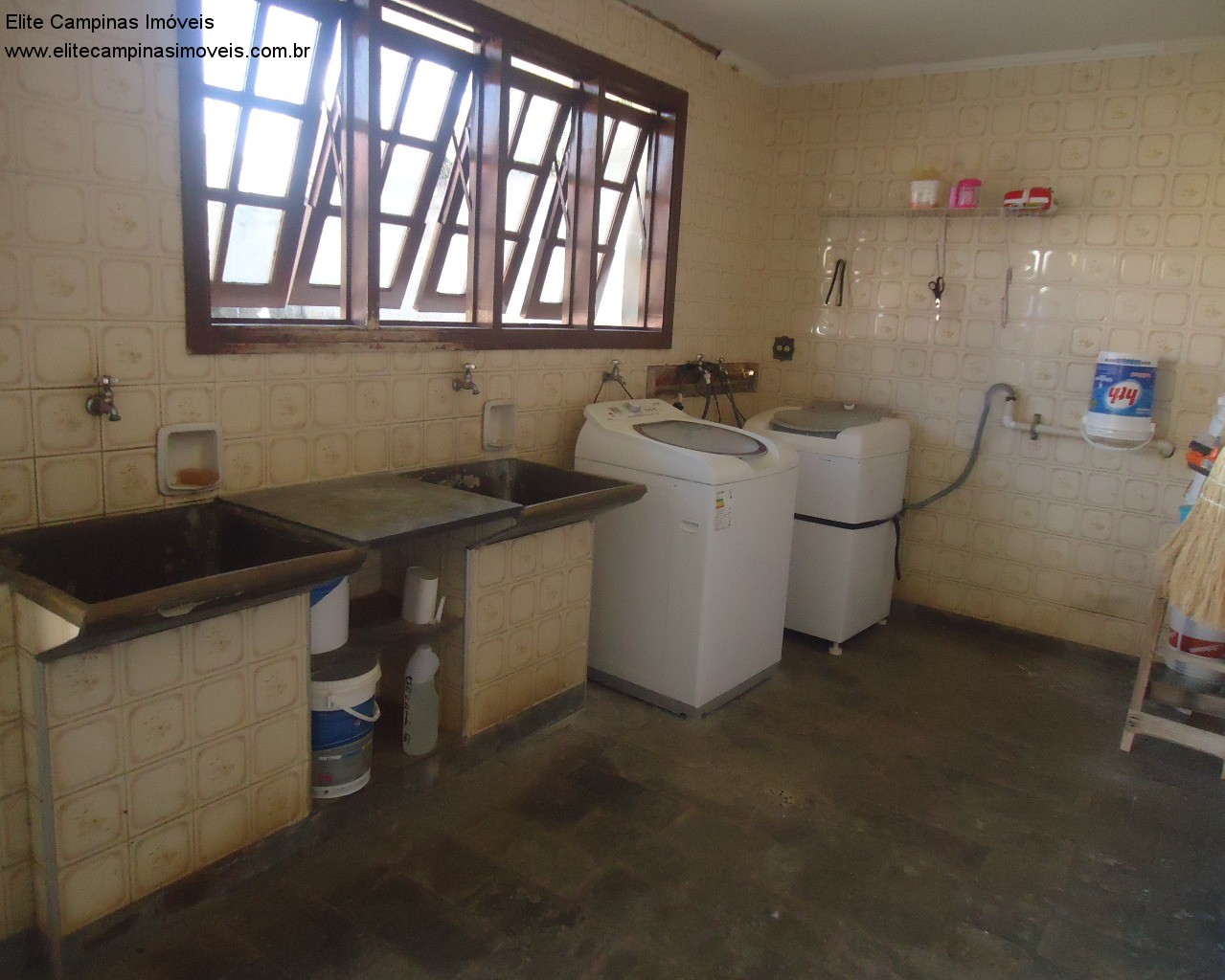 Casa à venda e aluguel com 4 quartos, 2500m² - Foto 31