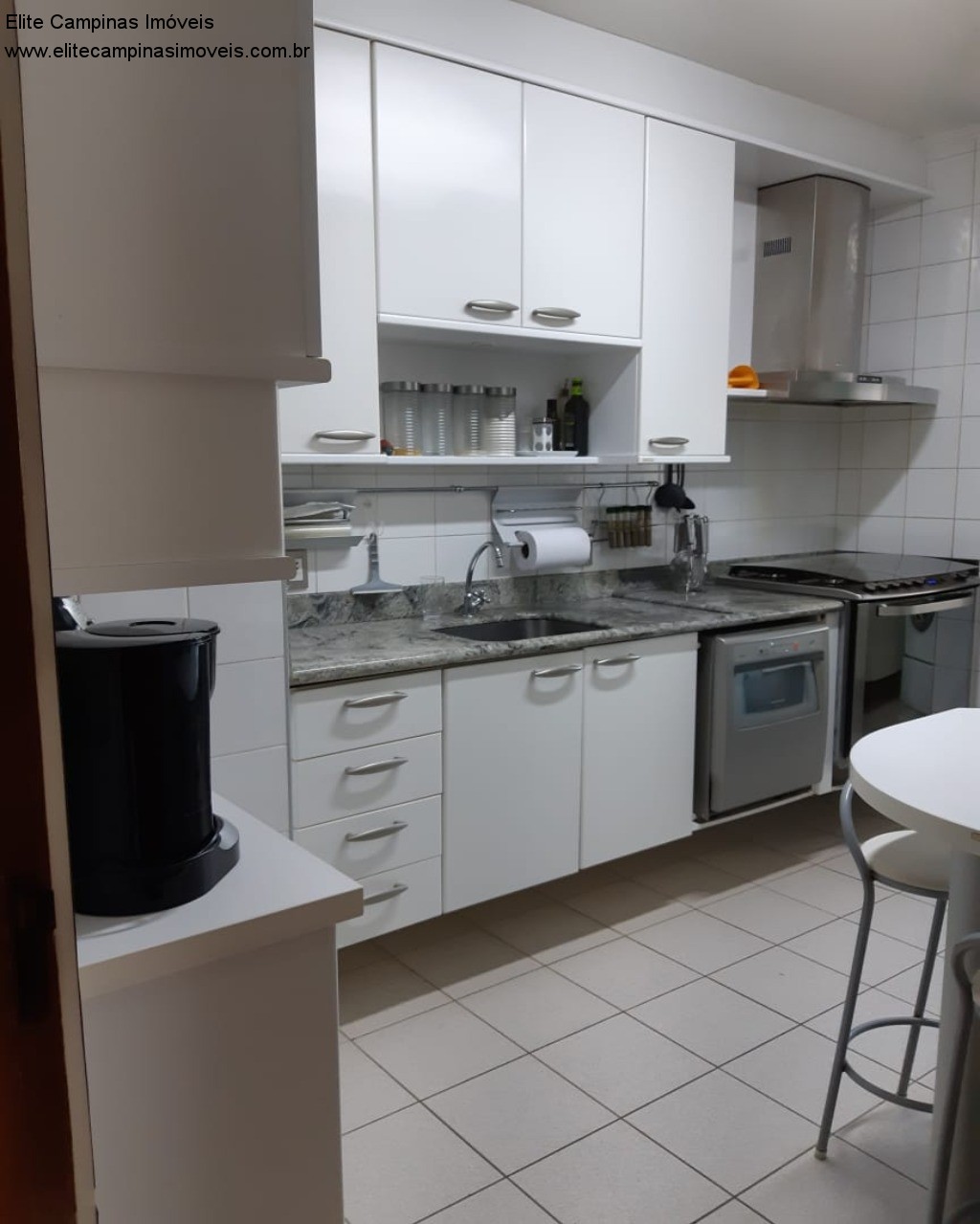 Apartamento à venda com 4 quartos, 107m² - Foto 15