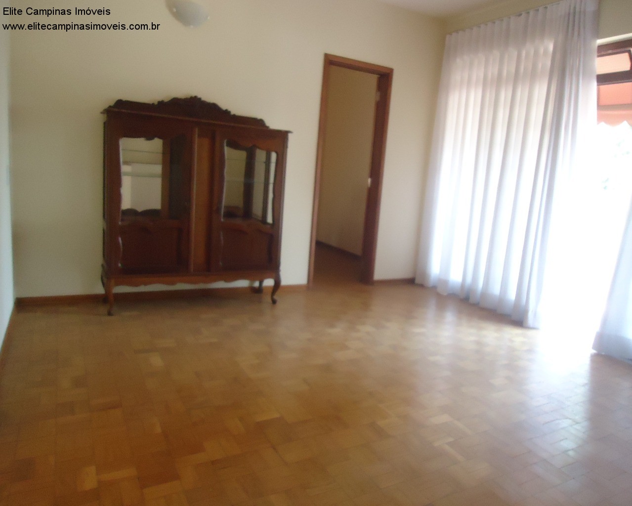 Sobrado à venda com 4 quartos, 380m² - Foto 3