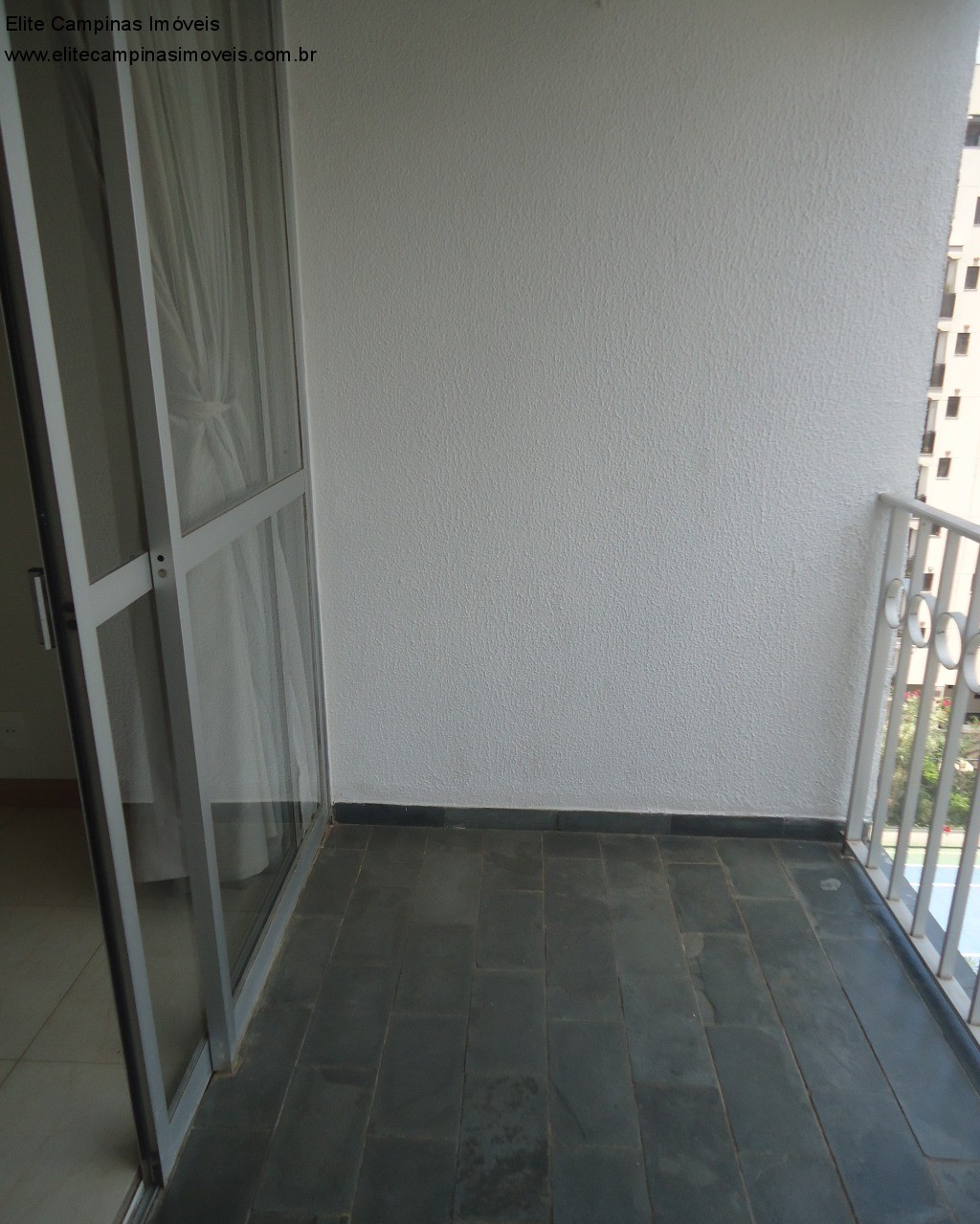 Apartamento à venda com 3 quartos, 180m² - Foto 4