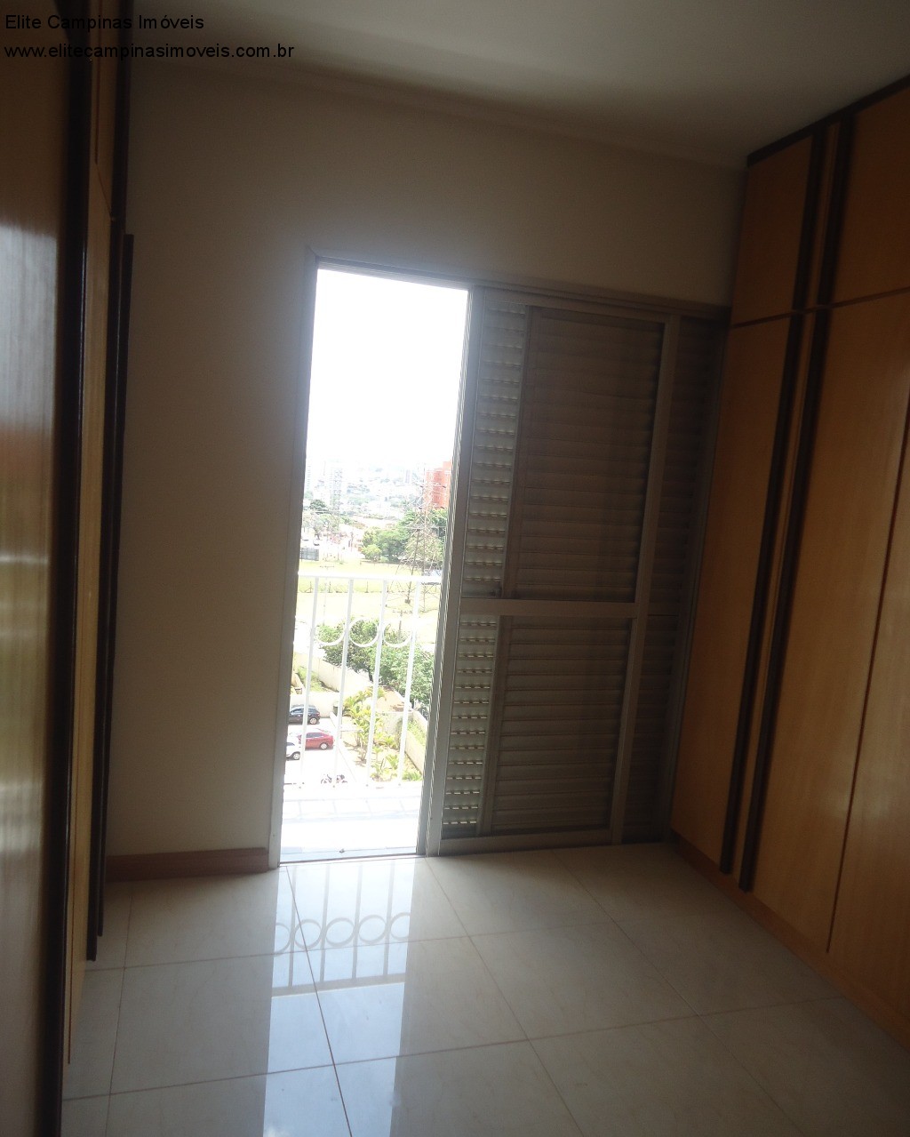 Apartamento à venda com 3 quartos, 180m² - Foto 10