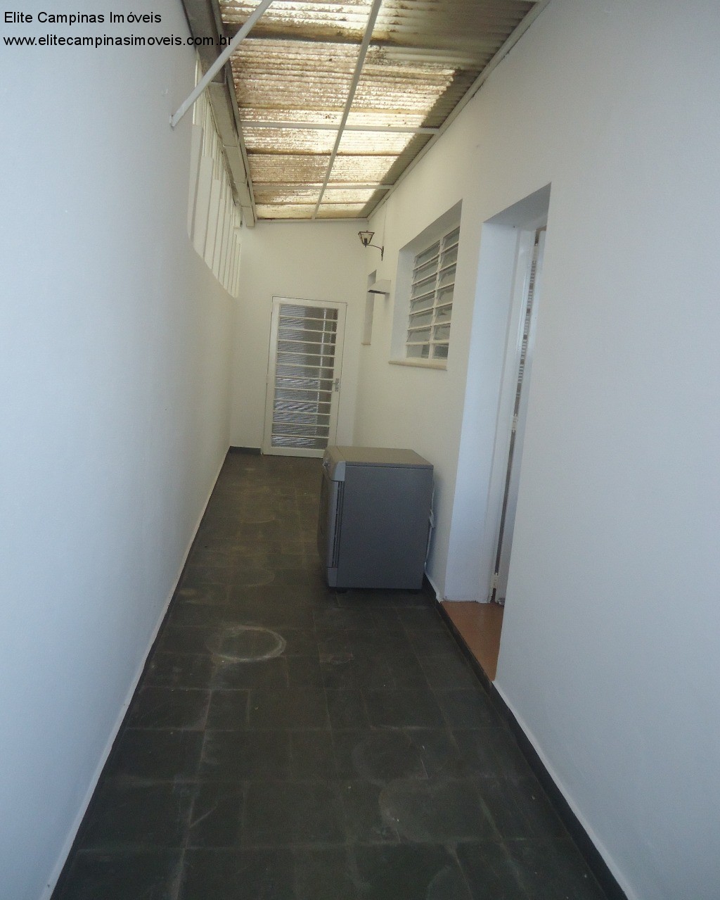 Prédio Inteiro à venda e aluguel com 3 quartos, 300m² - Foto 27