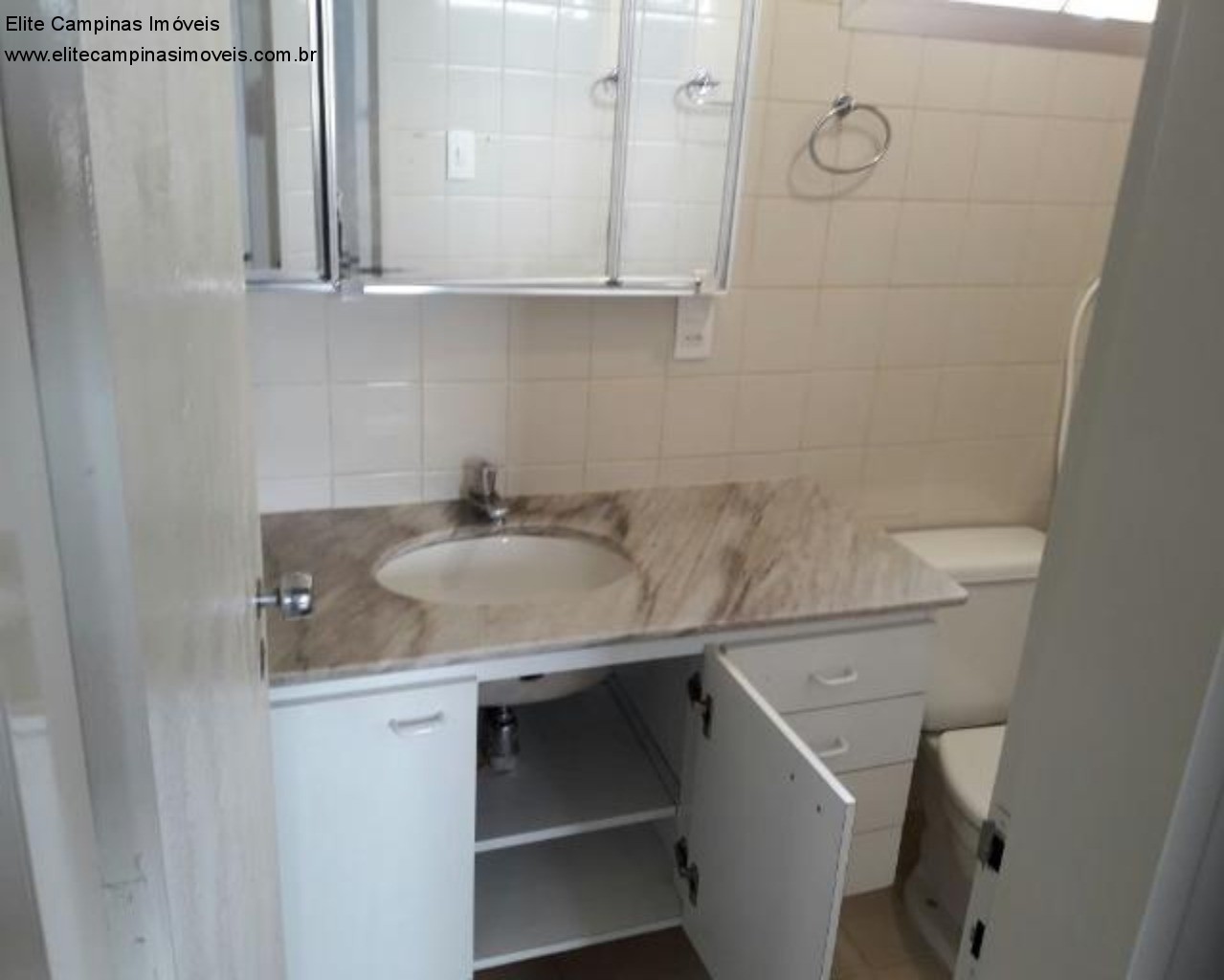 Apartamento à venda com 1 quarto, 45m² - Foto 2