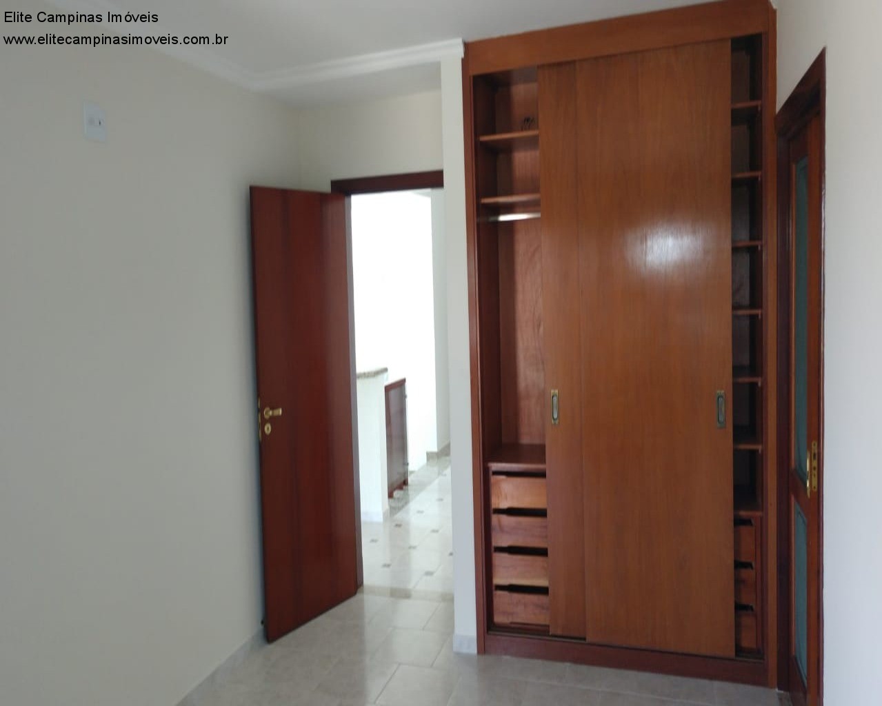 Casa de Condomínio à venda com 3 quartos, 500m² - Foto 7