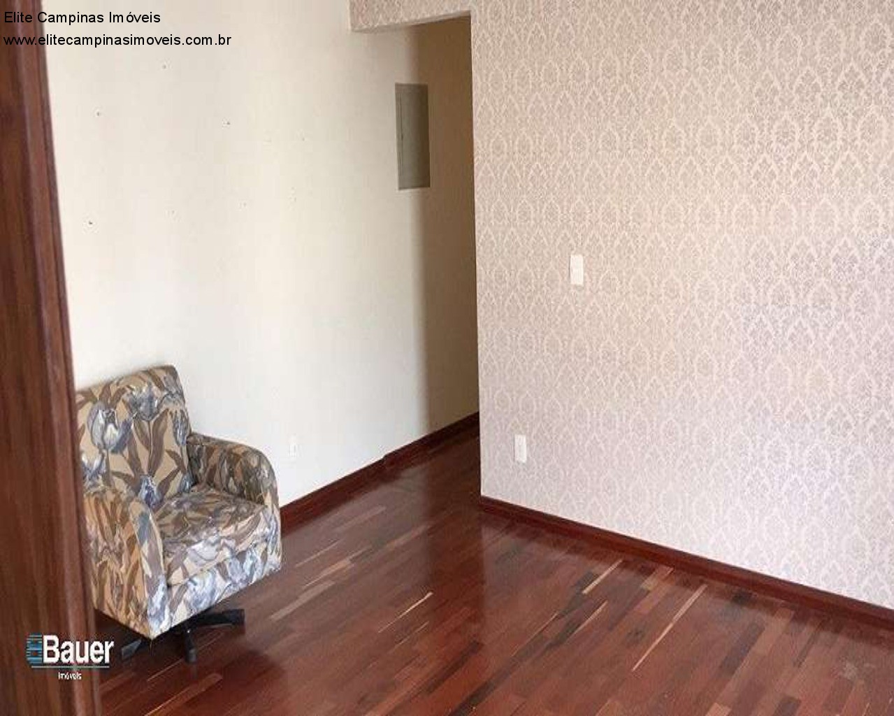 Casa de Condomínio à venda com 3 quartos, 300m² - Foto 13