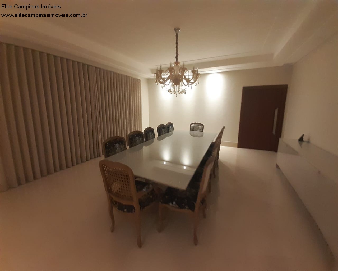 Casa de Condomínio à venda com 5 quartos, 11000m² - Foto 25