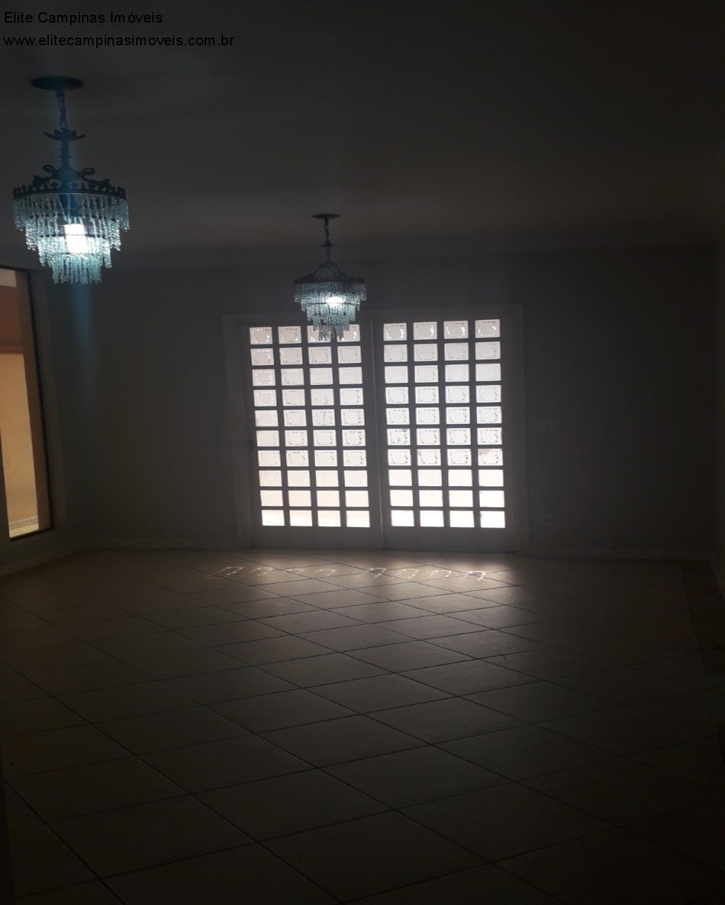 Casa à venda com 3 quartos, 250m² - Foto 5