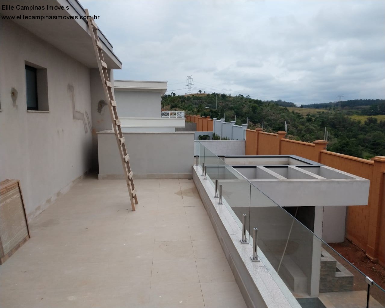 Casa de Condomínio à venda com 5 quartos, 452m² - Foto 5